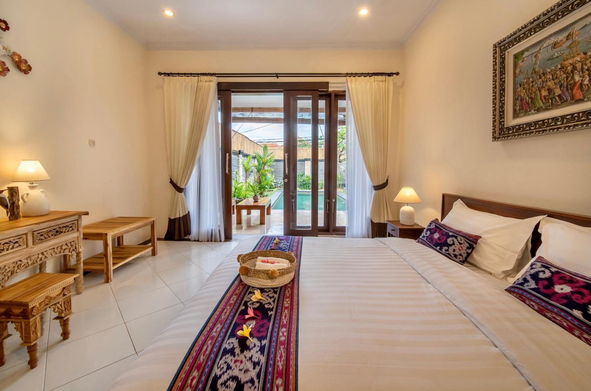 Villa Bens Tunjung Two-bedroom With Private Pool Kuta *