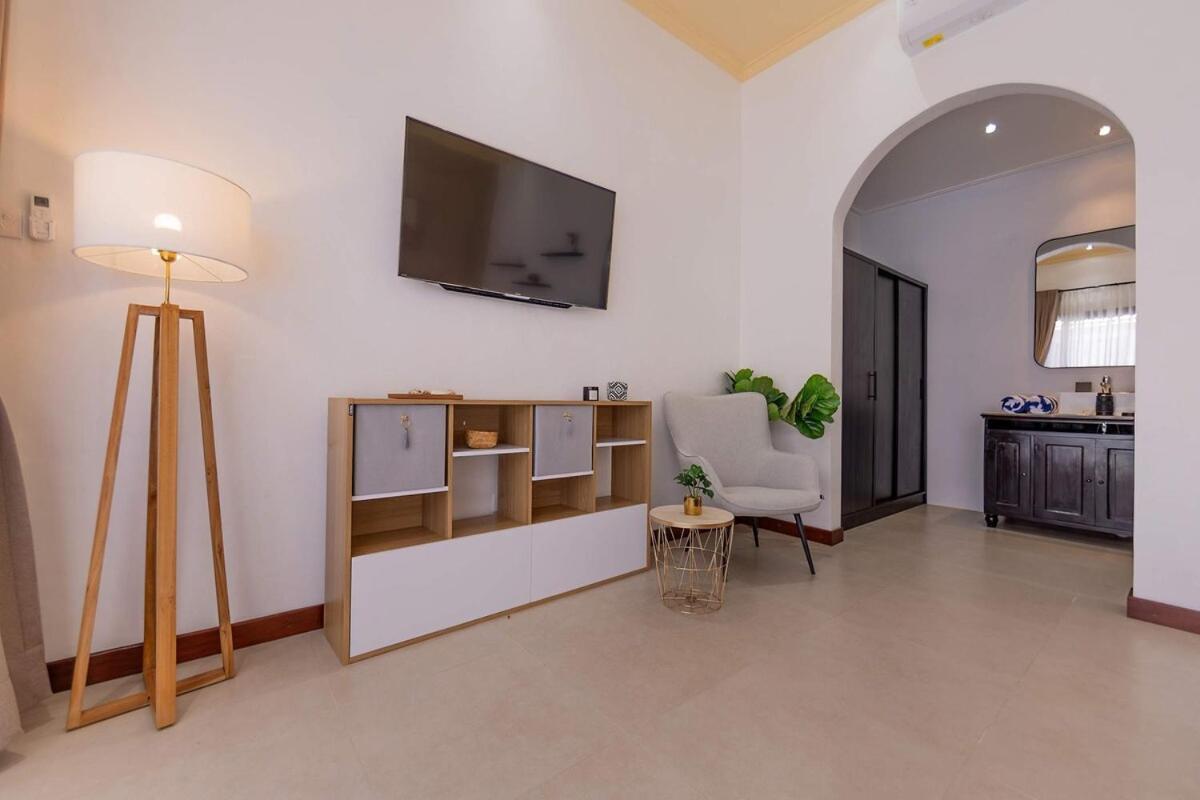 Phoenix Brand New 1br In Umalas, Bali *