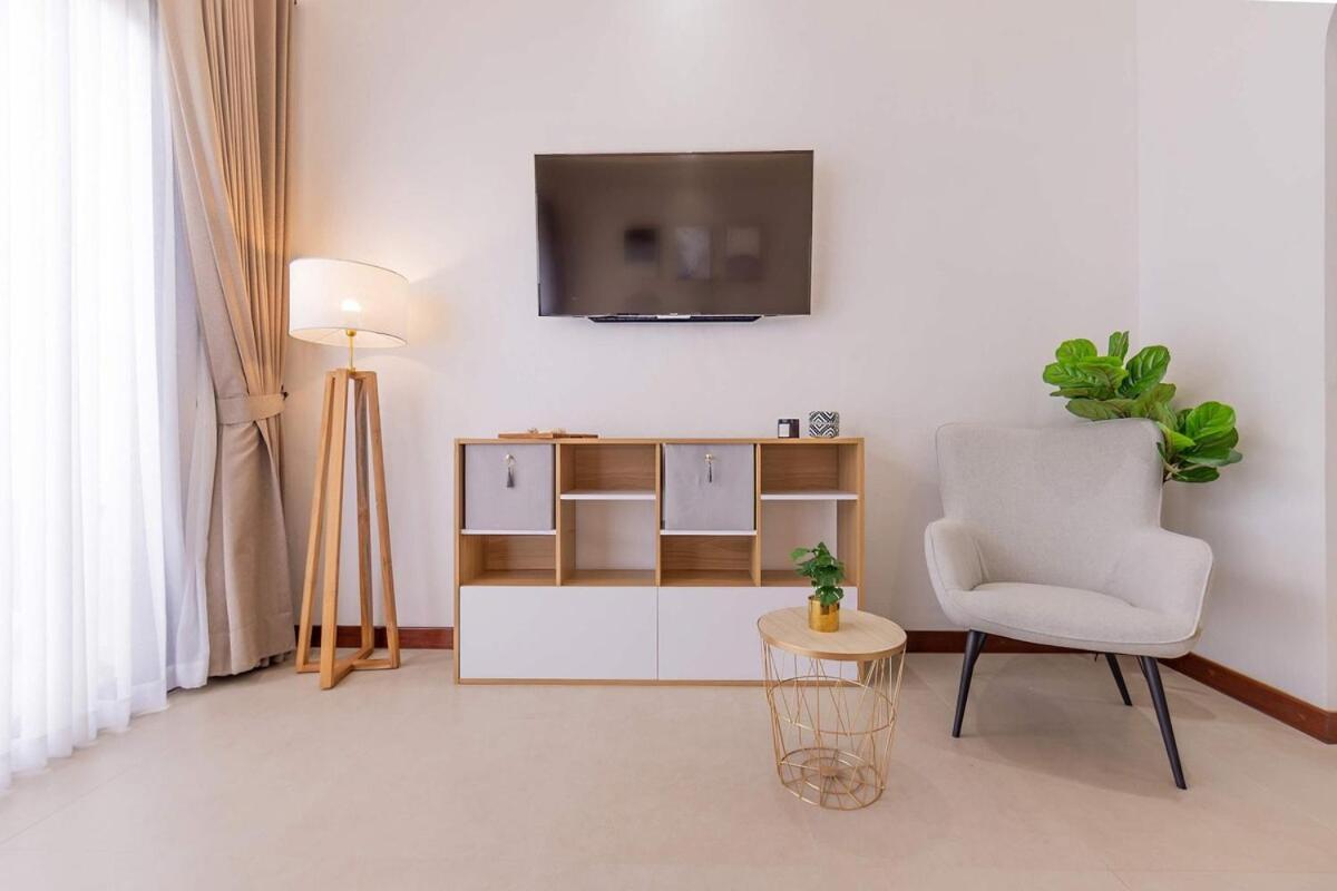 Phoenix Brand New 1br In Umalas, Bali