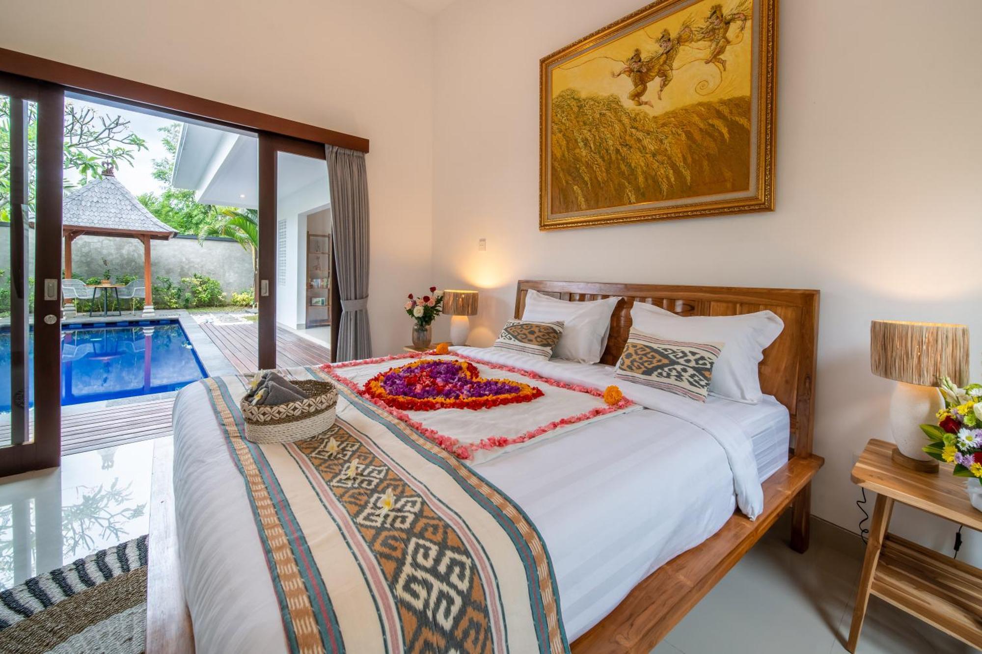 Arts Biyu Two-bedroom With Private Pool Kuta *