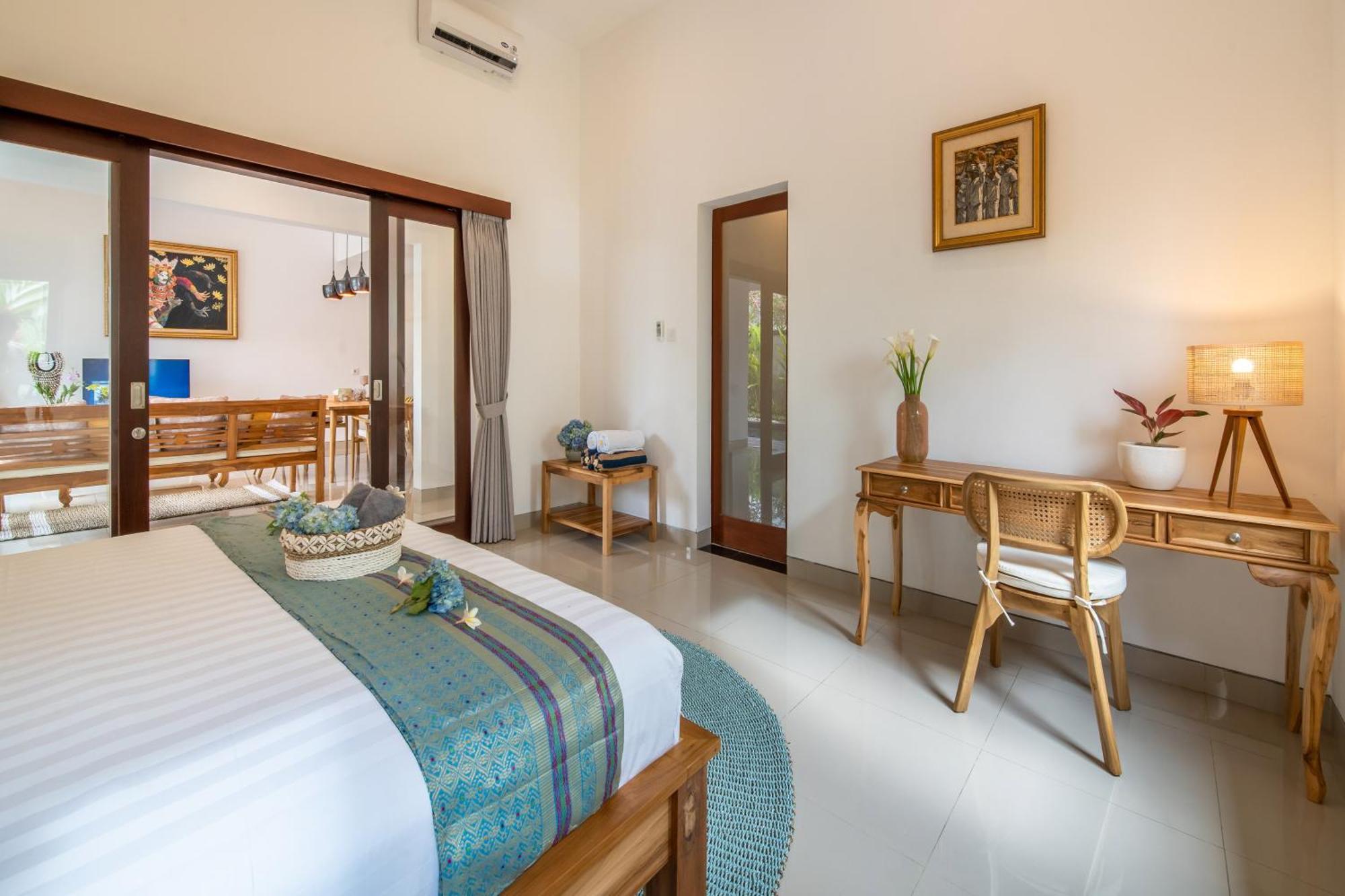 Arts Biyu Two-bedroom With Private Pool Kuta *
