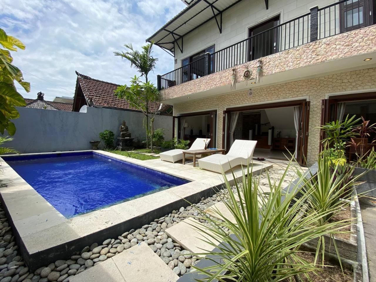 Amazing In Petitenget Location Villa Seminyak (Bali)