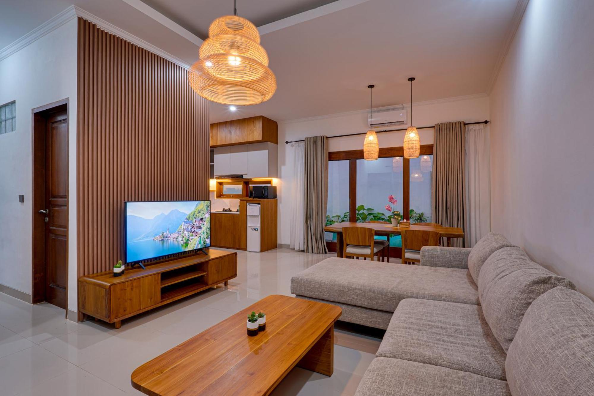 Taman 45 Near Double Six Seminyak (Bali)