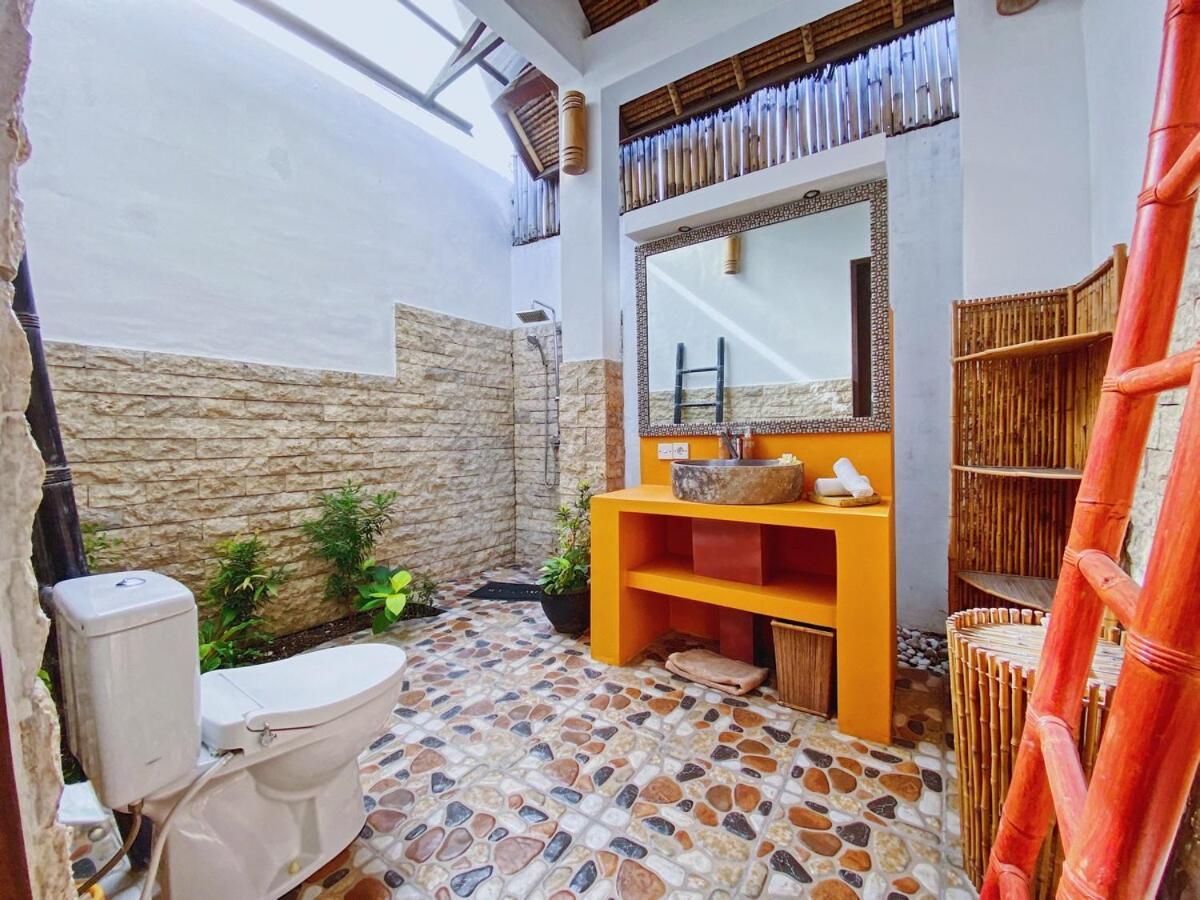 Asyik Villa *