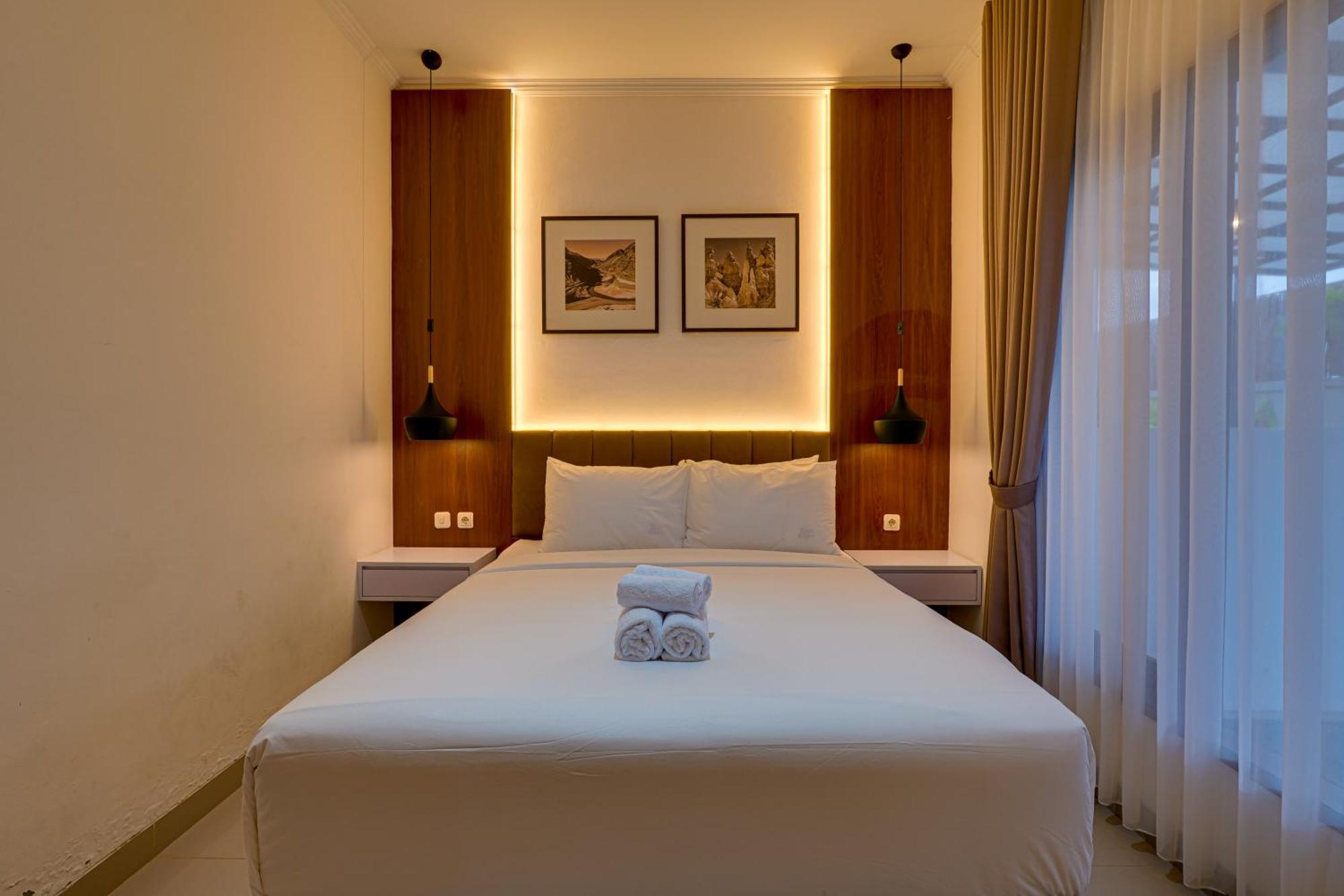 Villa Taman 44 Near Double Six *
