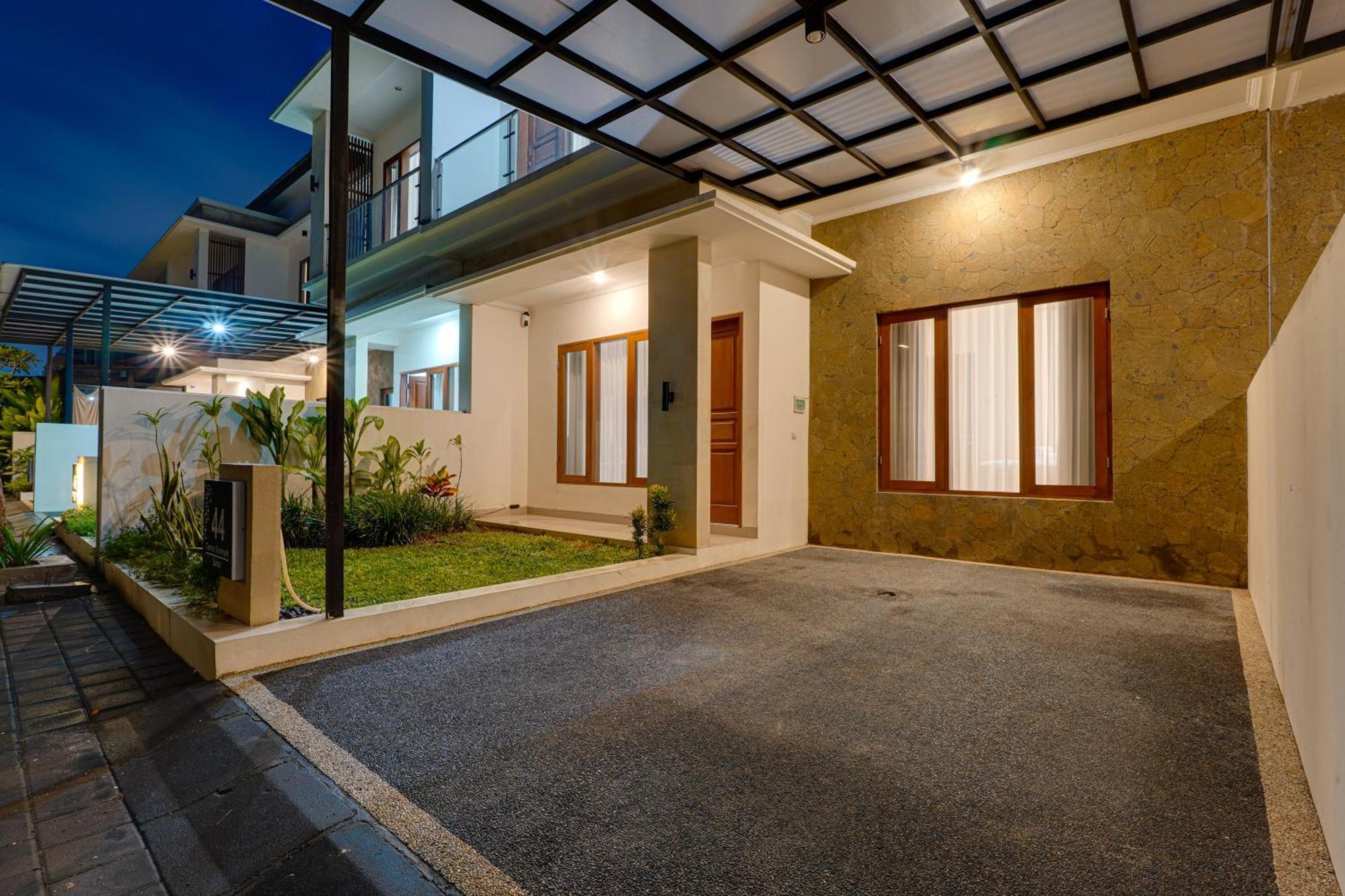 Taman 44 Near Double Six Villa Seminyak (Bali)