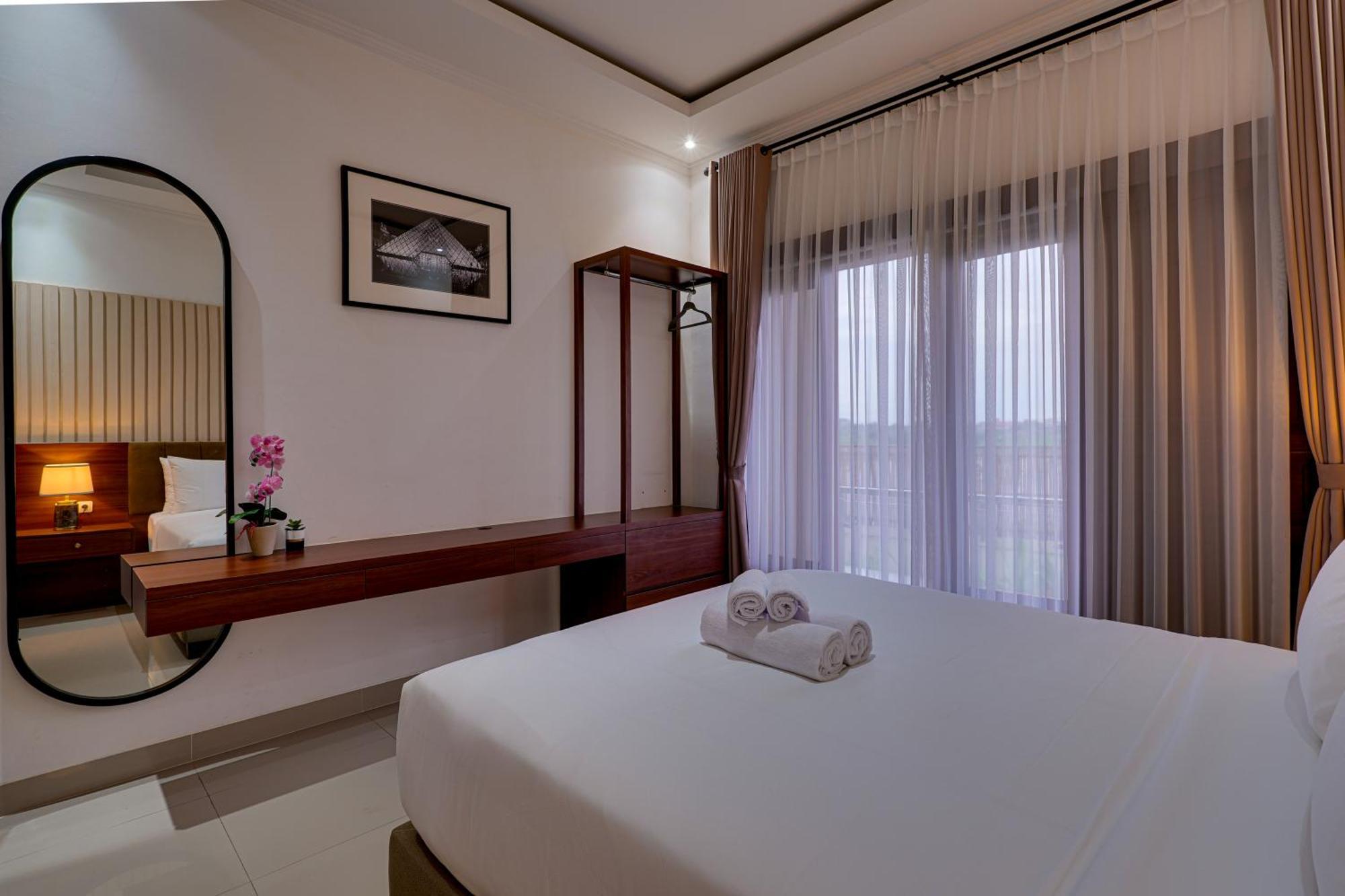 Villa Taman 44 Near Double Six *