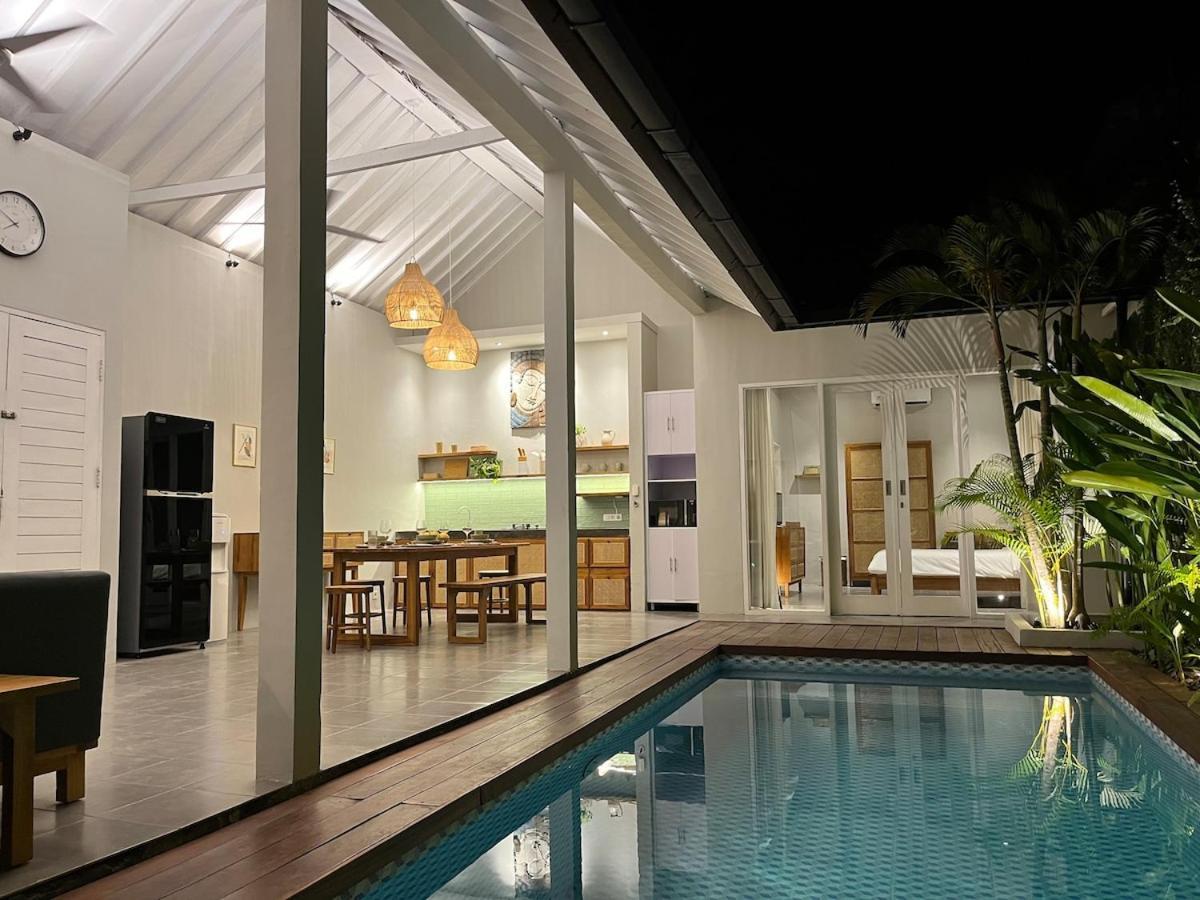Casa Oliva - Tropical Pool On Trendy Eat Street Seminyak (Bali)
