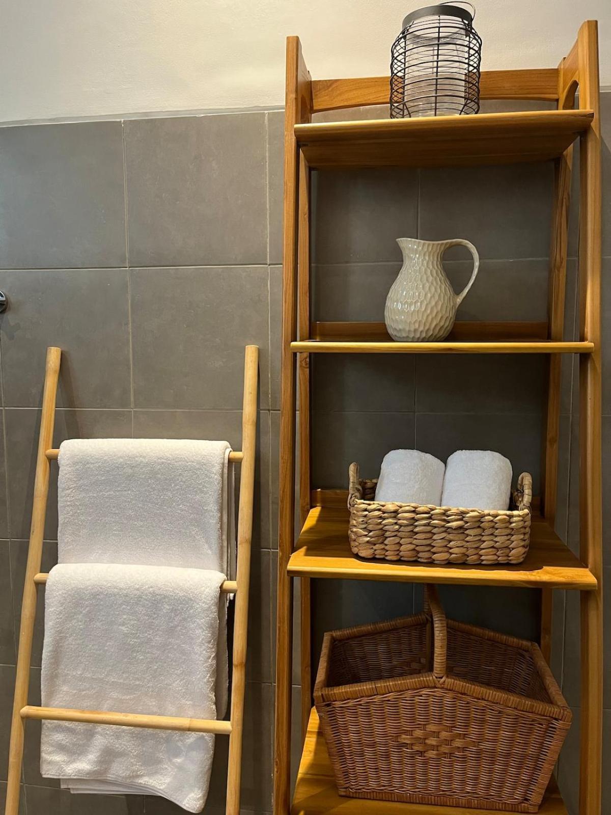 Villa Casa Oliva - Tropical Pool On Trendy Eat Street *