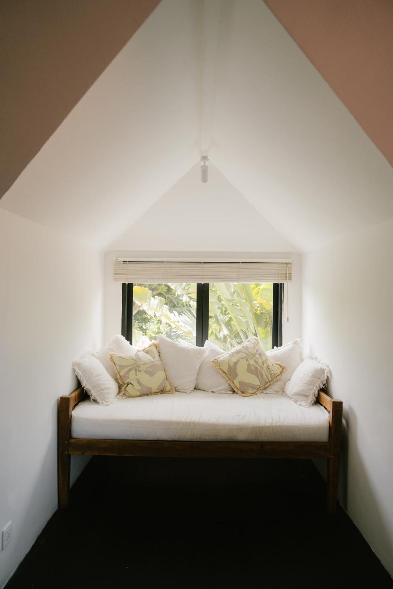 Villa Kubu Lebak 3 *