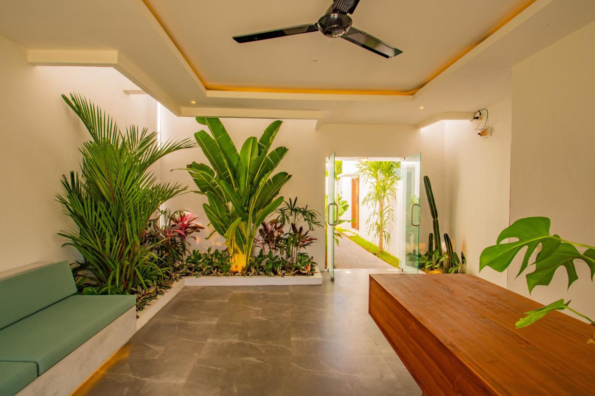 Villa Yolanda - *