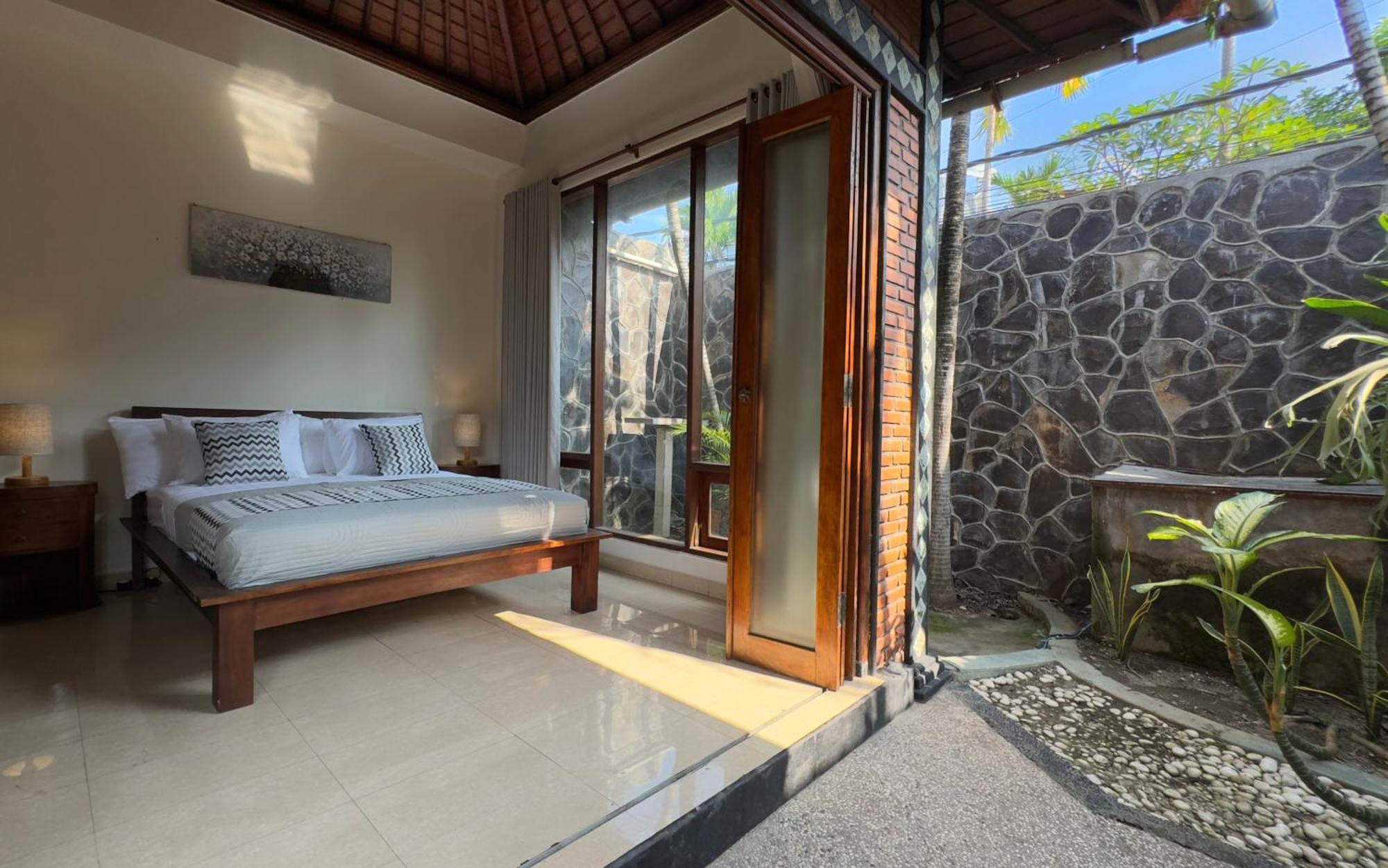 Mutti Seminyak (Bali)