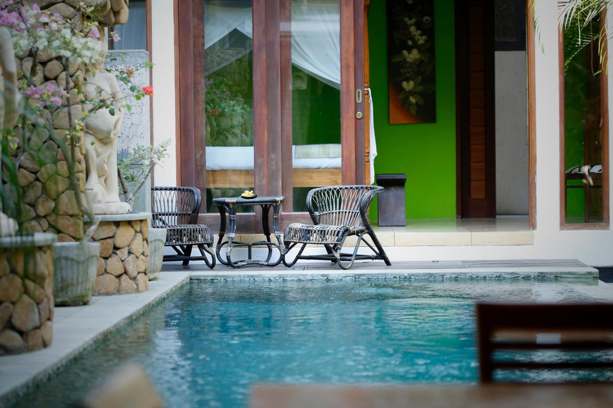 Sansam Villa