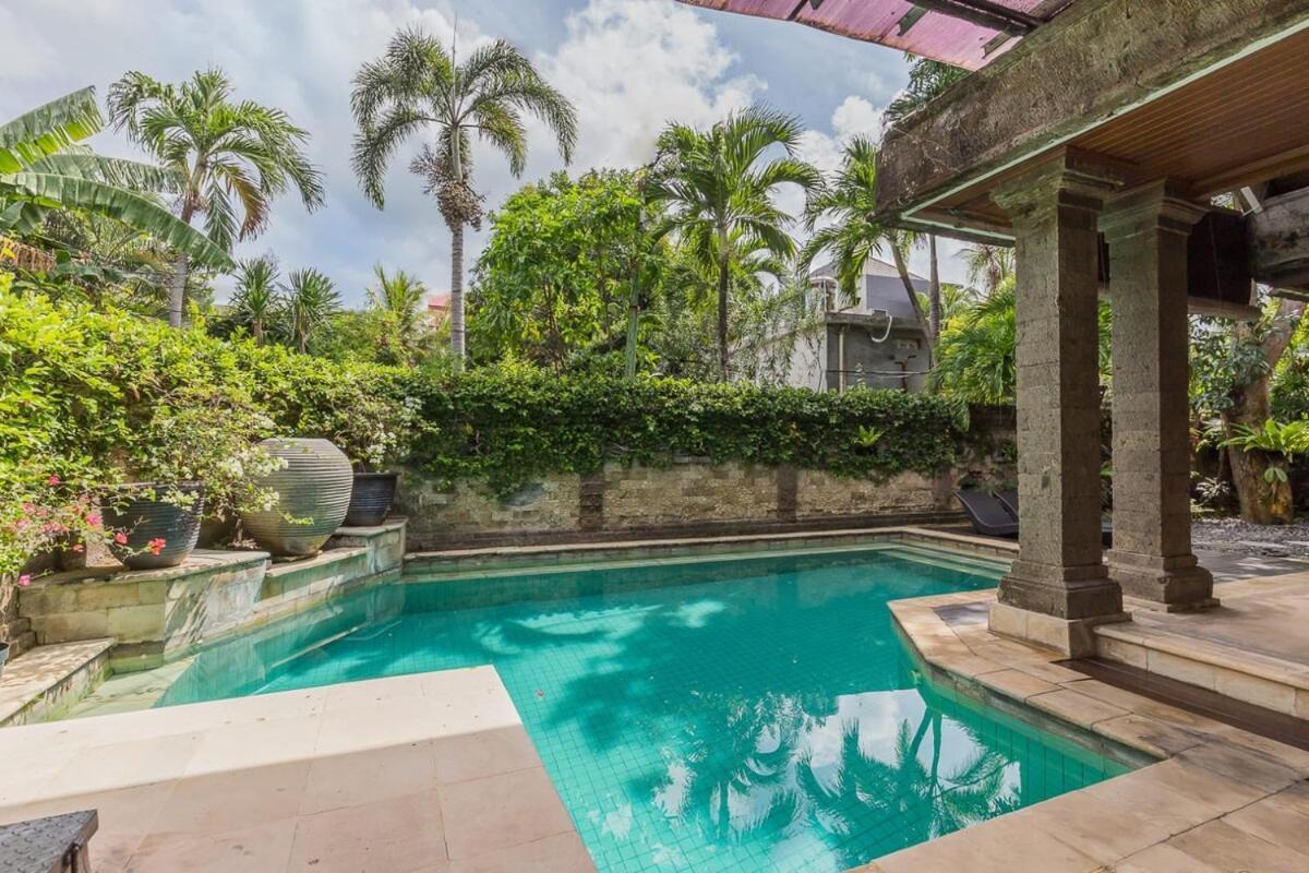 Castila Saraswati - Tranquil 4br In Kayu Aya Villa