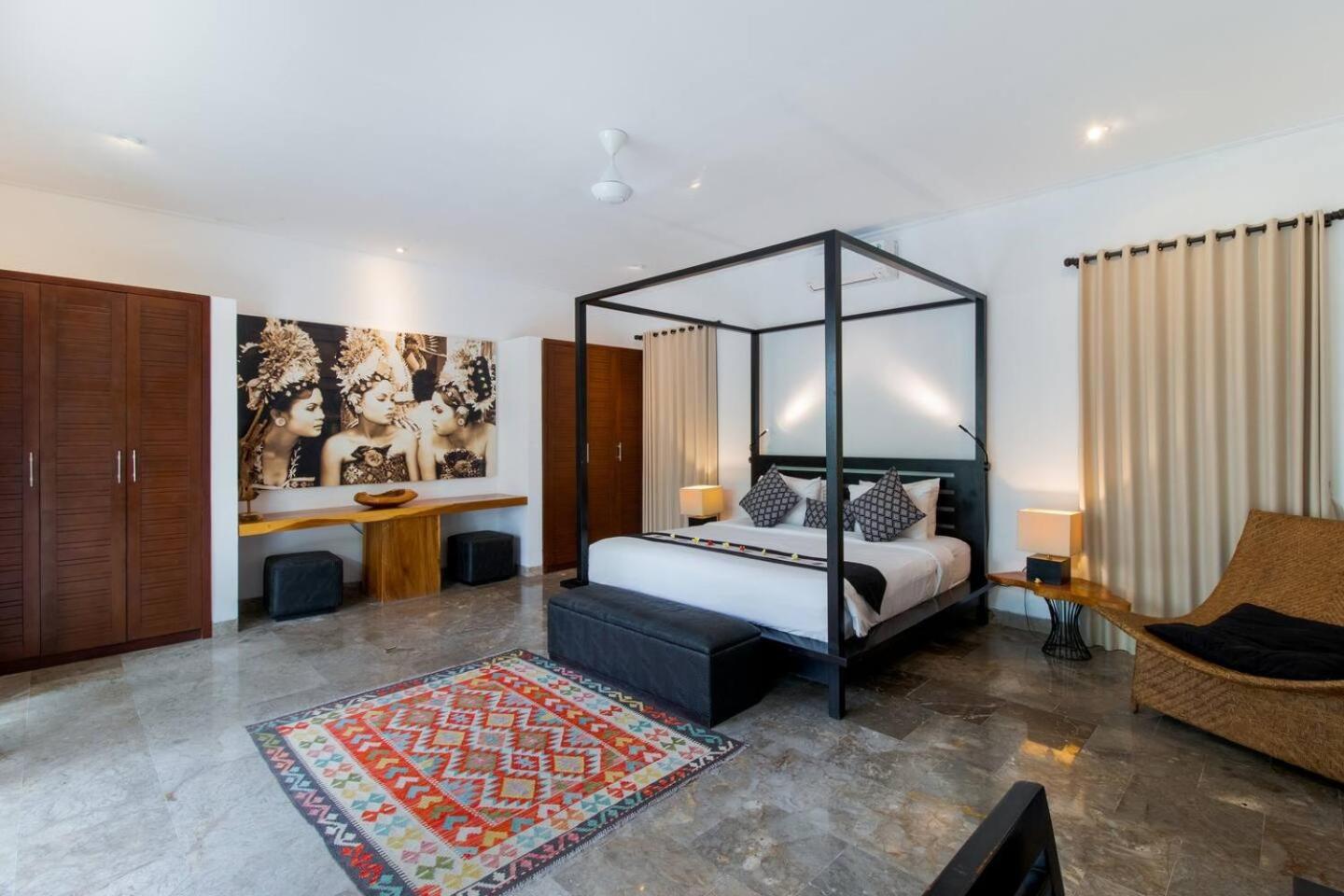 The Hotel 4*