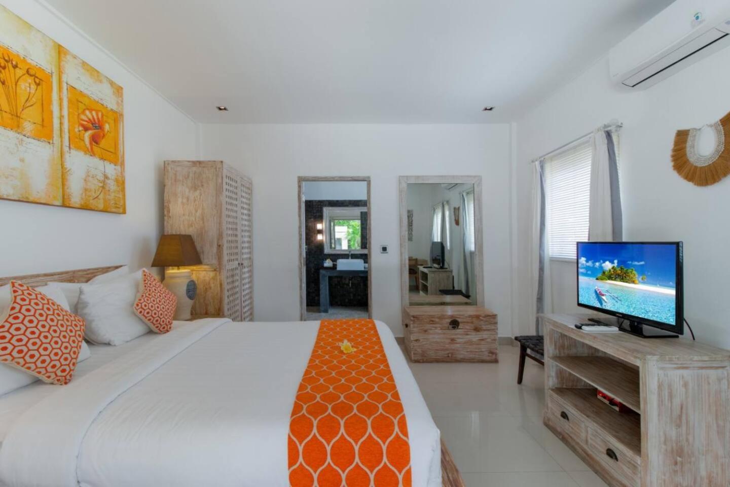 Biệt thự Rama Sita - 100m From Eat Street, 3br *