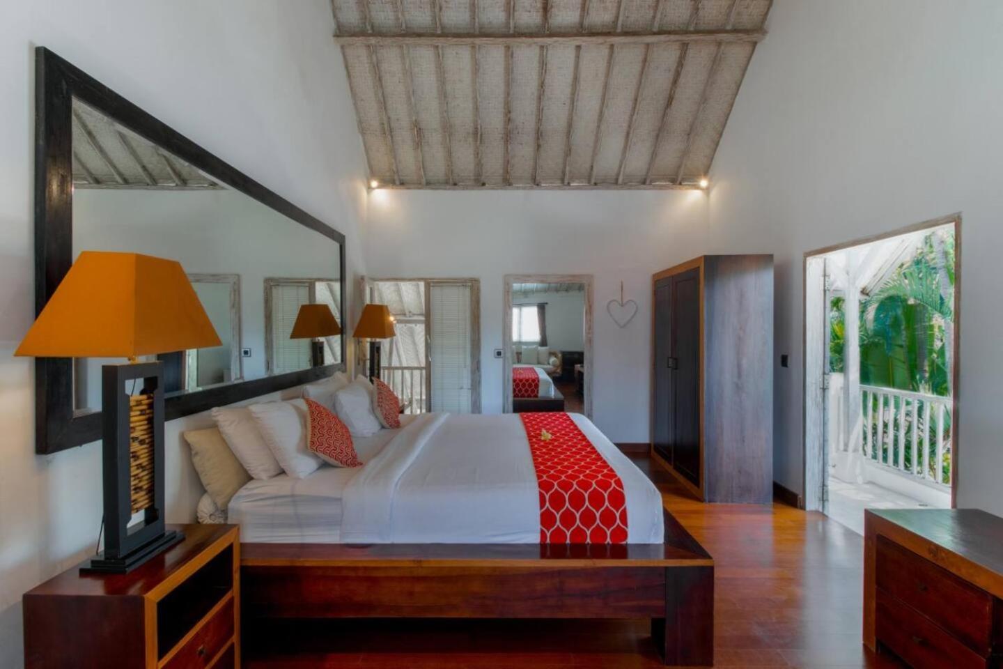 Biệt thự Rama Sita - 100m From Eat Street, 3br Seminyak (Bali)