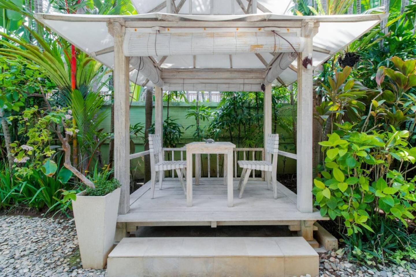 Biệt thự Rama Sita - 100m From Eat Street, 3br Seminyak (Bali)
