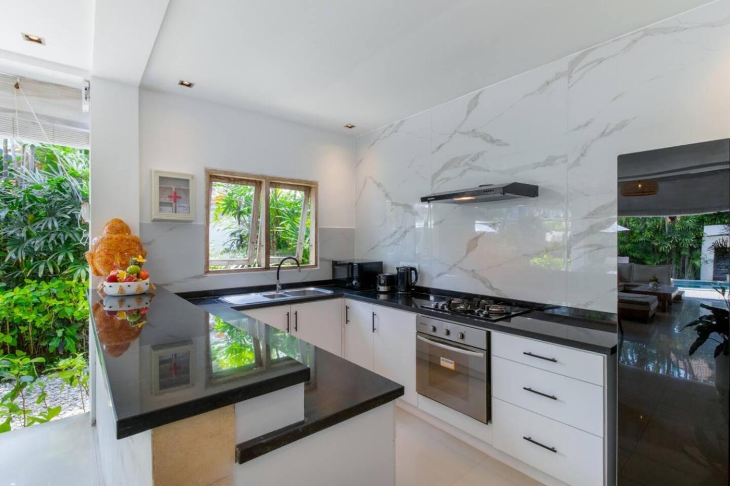 Rama Sita - 100m From Eat Street, 3br Seminyak (Bali)