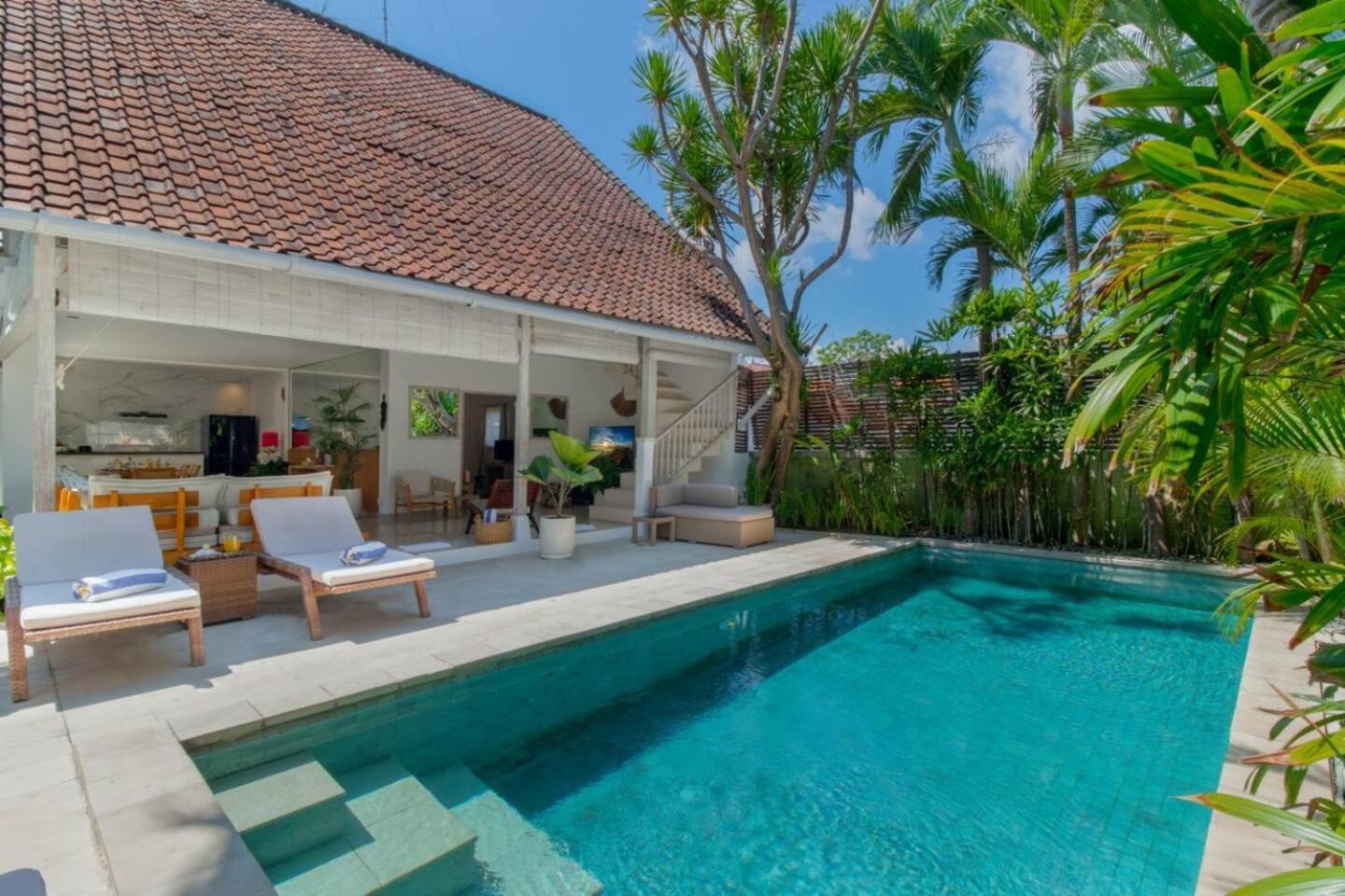 Biệt thự Rama Sita - 100m From Eat Street, 3br Seminyak (Bali)