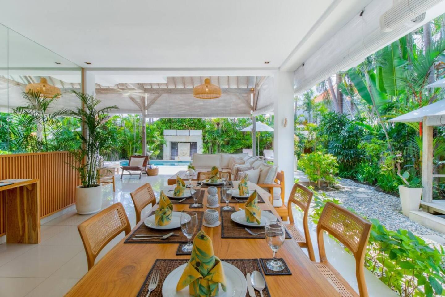 Biệt thự Rama Sita - 100m From Eat Street, 3br Seminyak (Bali)