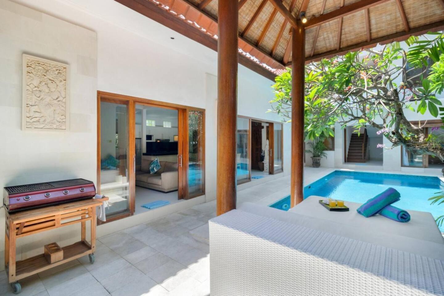 Biệt thự Super Value 3 Bed, Seminyak, Walk To