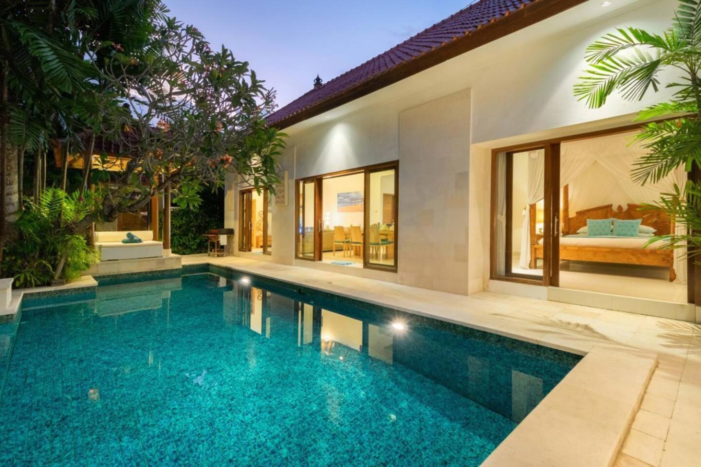 Super Value 3 Bed, Seminyak, Walk To