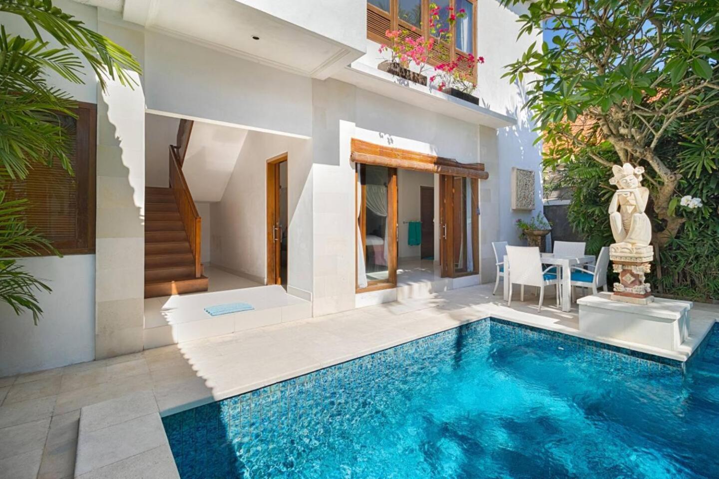 Super Value 3 Bed, Seminyak, Walk To Biệt thự *