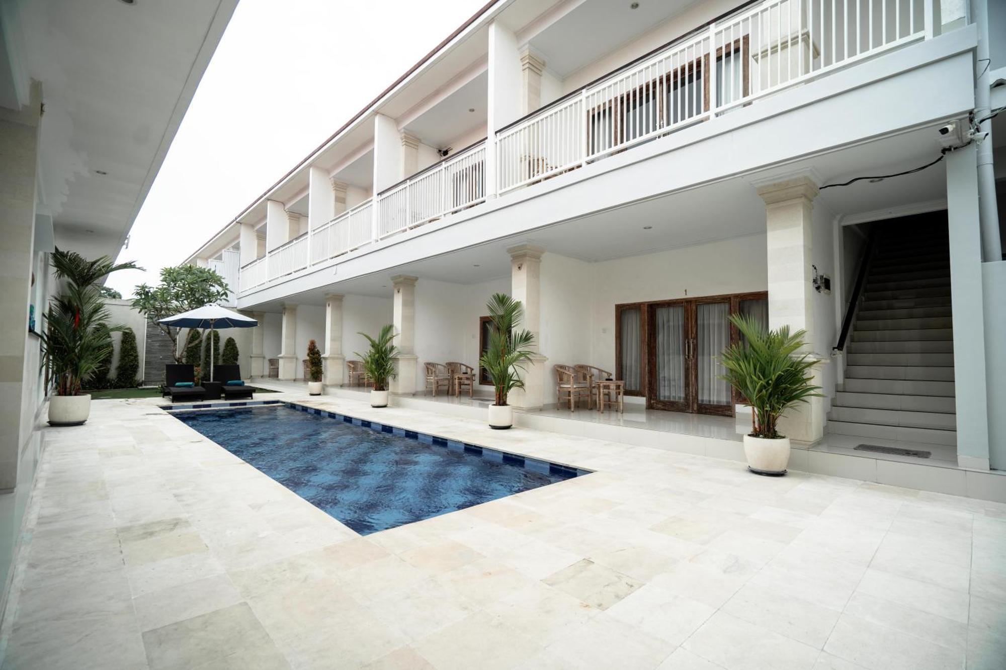 The Eight & Bali - *