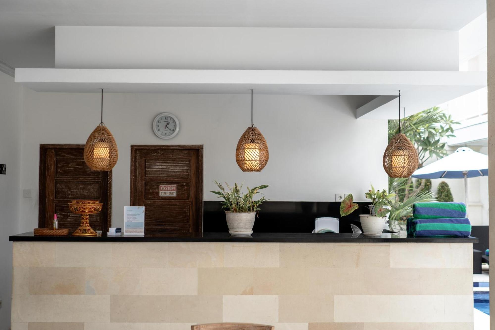 Homestay The Eight & Bali -