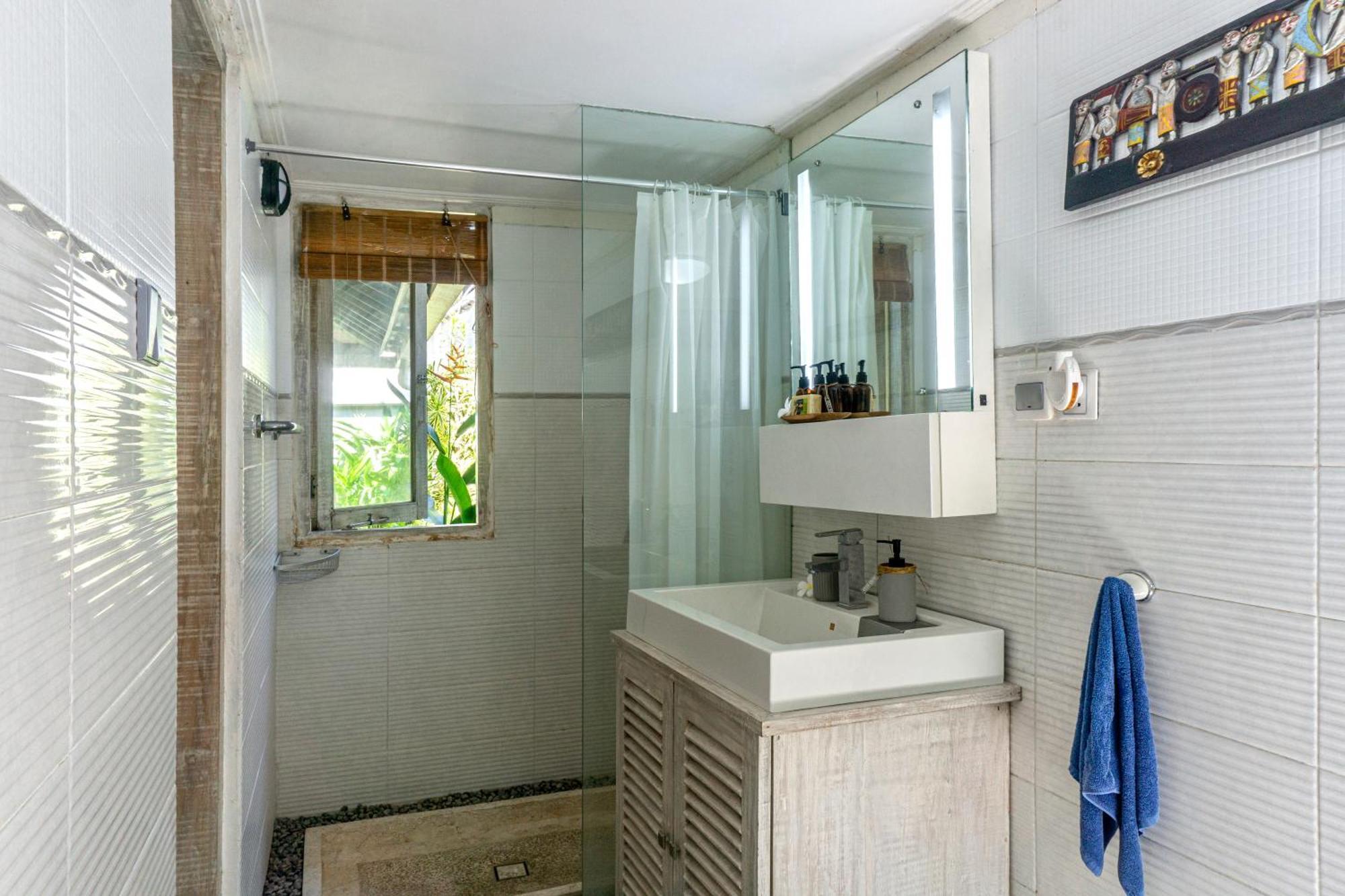 Nari - Gg100x Seminyak, Bali *