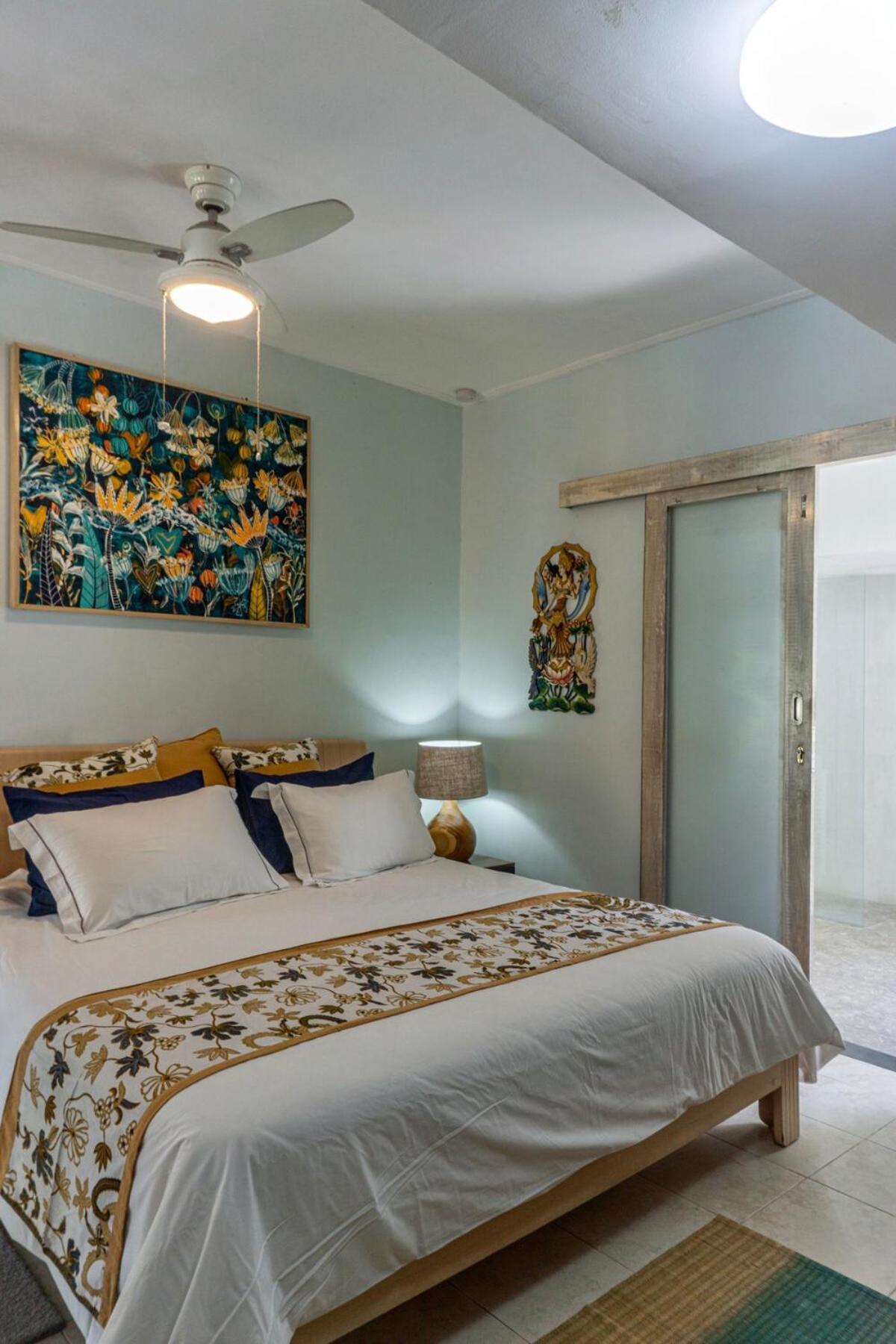 Nari - Gg100x Seminyak, Bali *