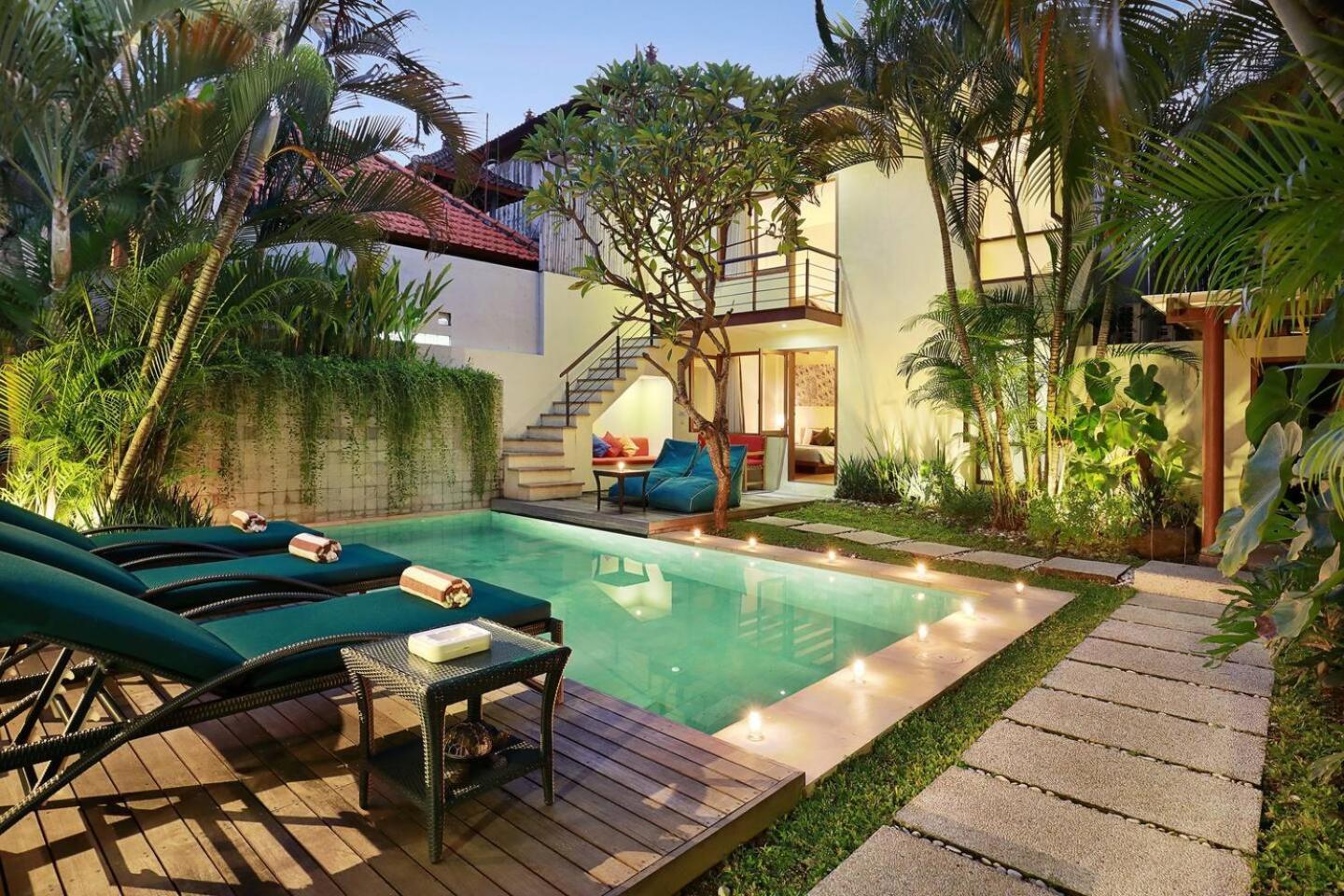 Villa Super Value 4 Bedroom, Walk To Bintang Supermarket Seminyak (Bali)