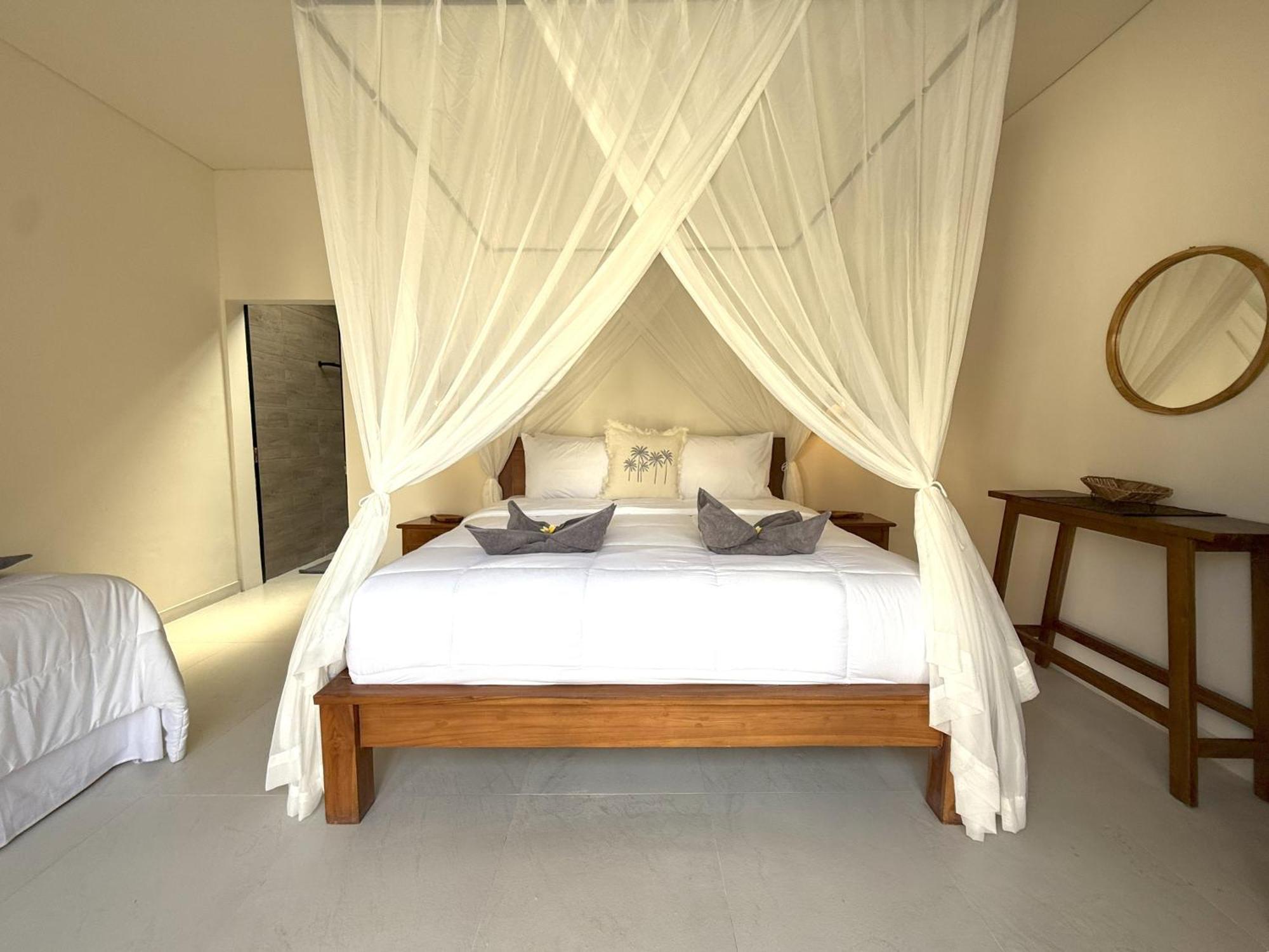 Kas Legian - 6 Bedroom * Seminyak (Bali)