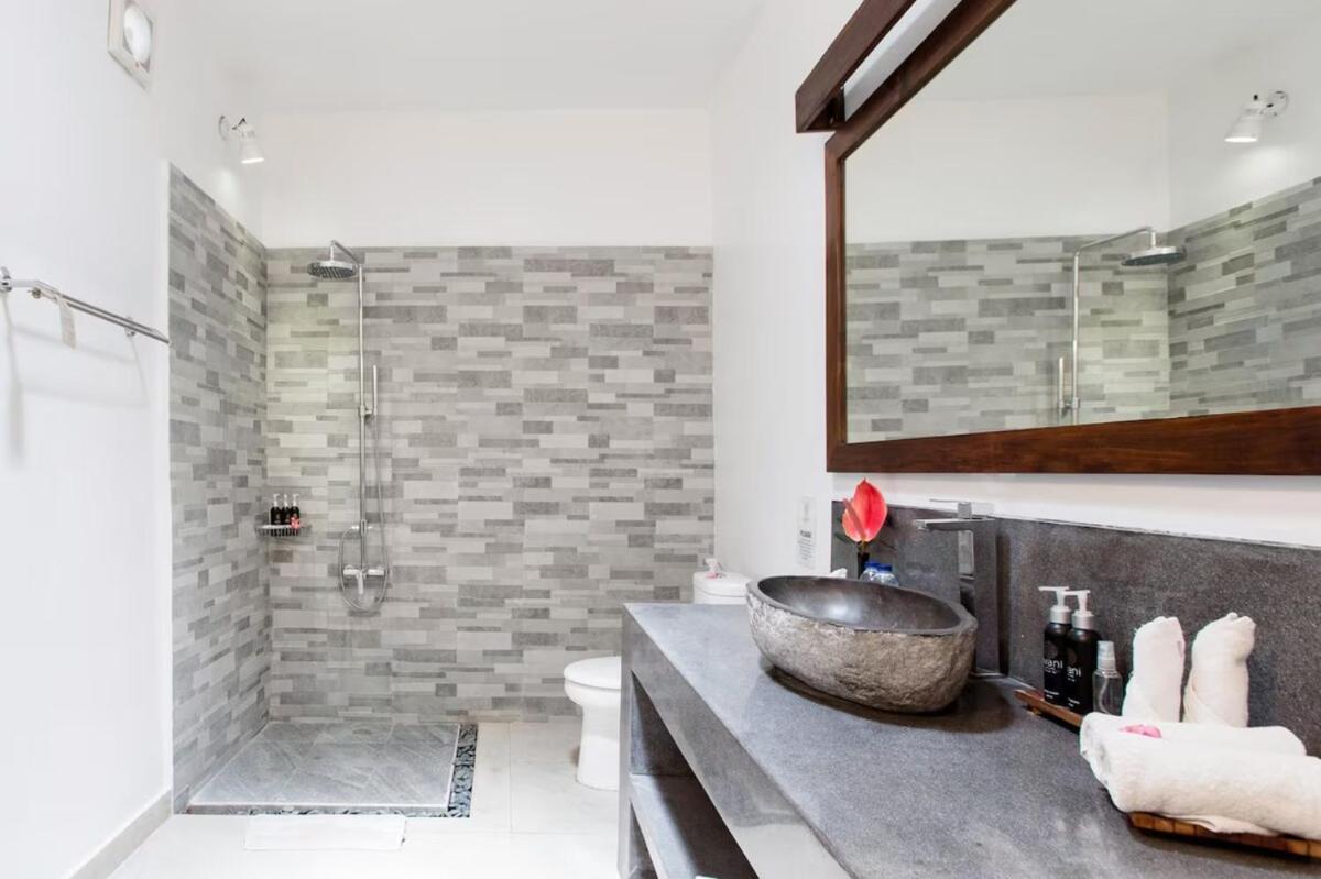 The Clovewood Villa Seminyak (Bali)