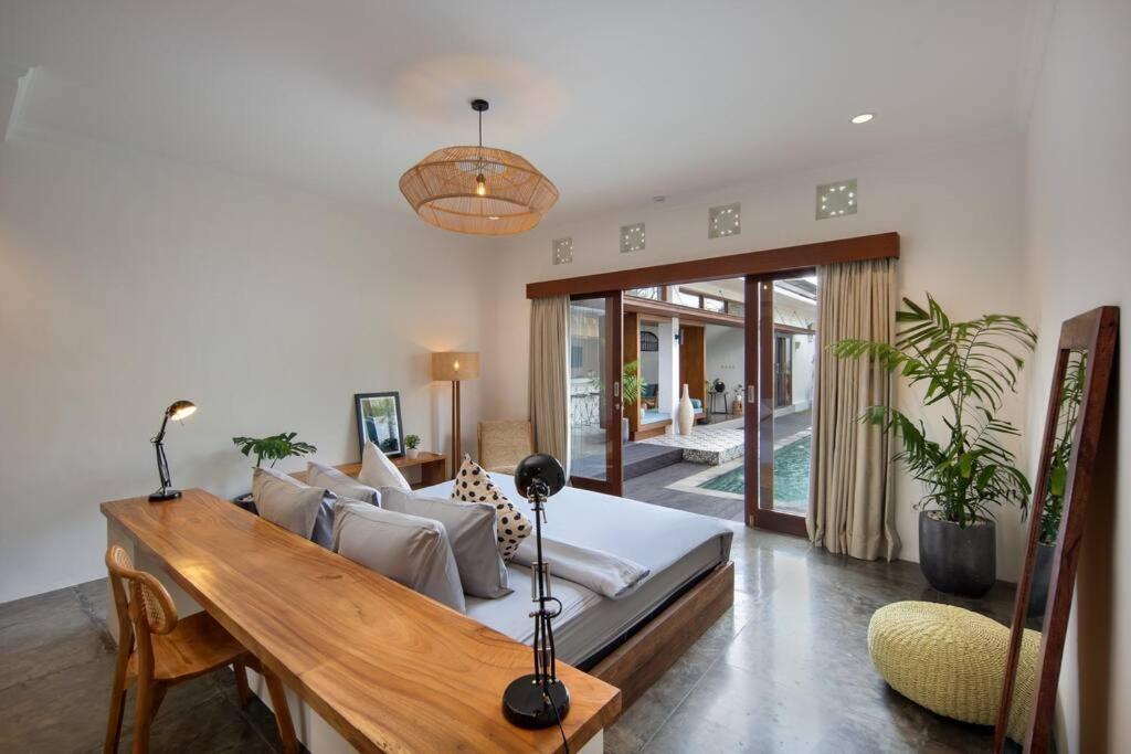 Villa Pawikan Gorgeous 4 Beds In The Heart Of Seminyak (Bali)