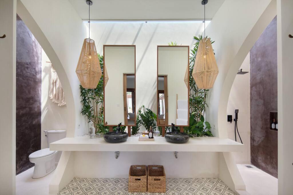 Villa Pawikan Gorgeous 4 Beds In The Heart Of Seminyak (Bali)