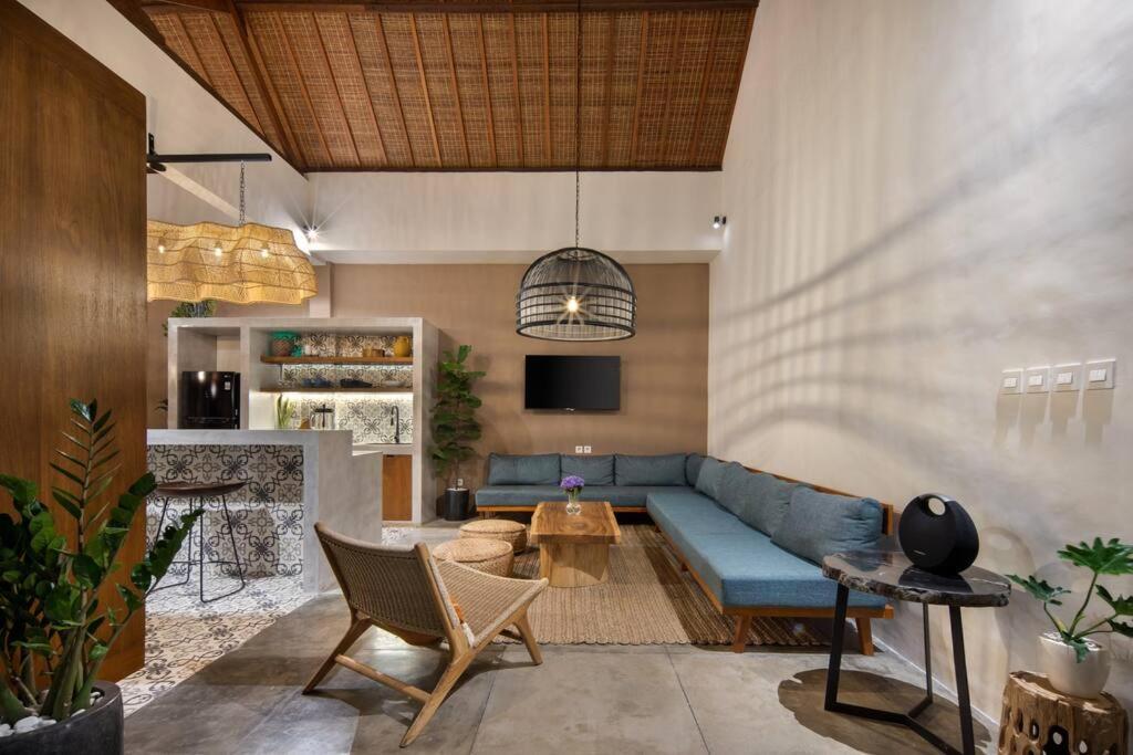 Pawikan Gorgeous 4 Beds In The Heart Of Seminyak (Bali)