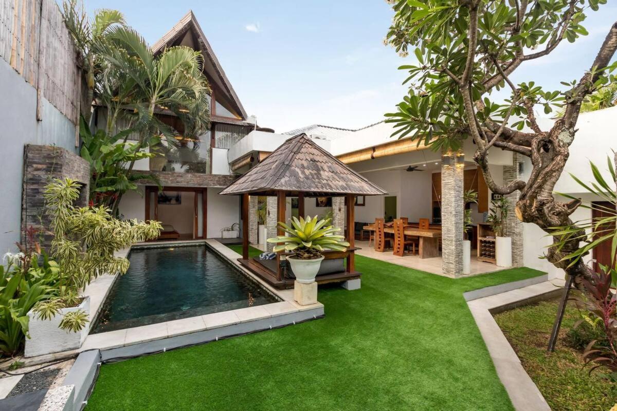Biệt thự Buddha Seminyak (Bali)