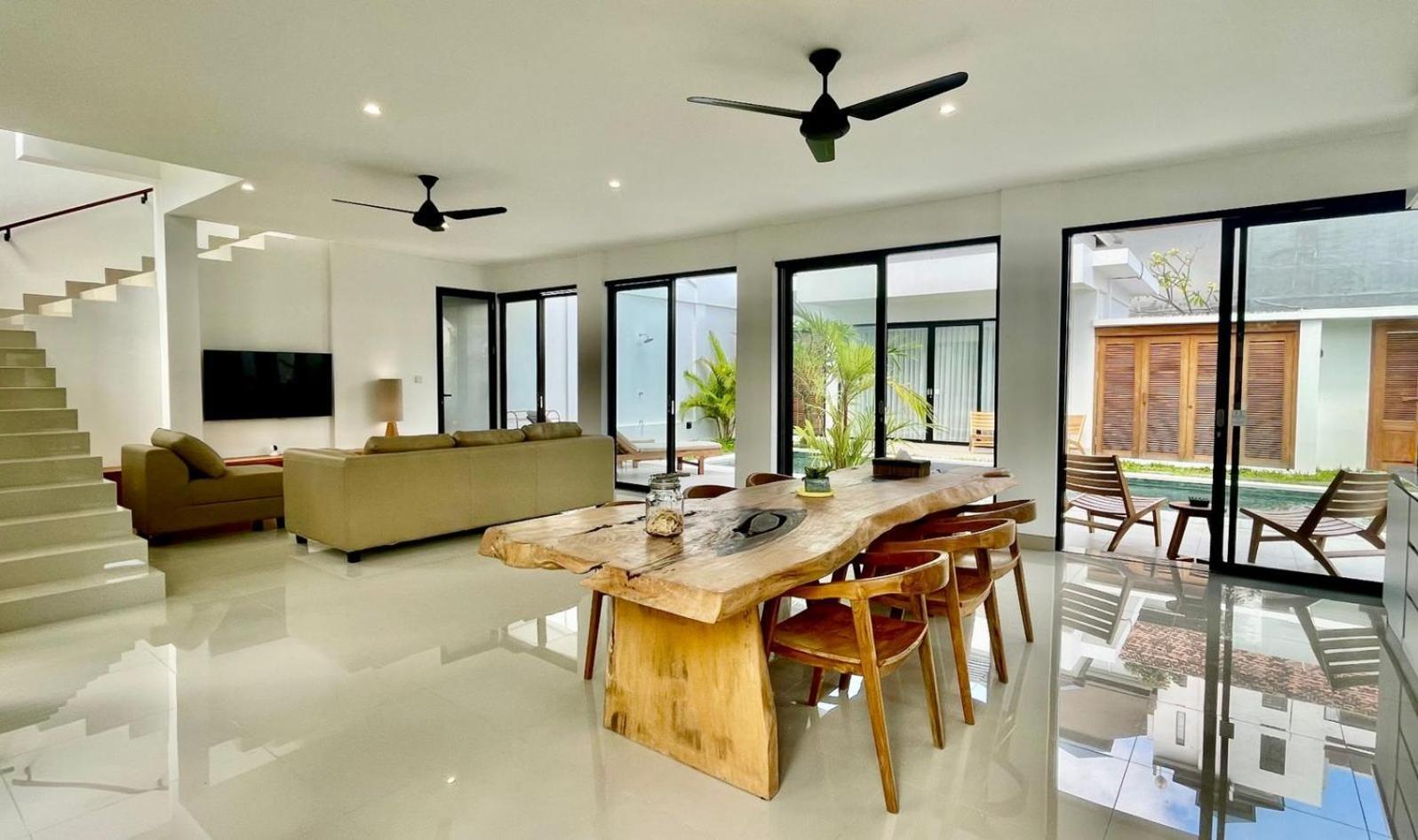 Villa New In The Center Of & Kuta Seminyak (Bali)