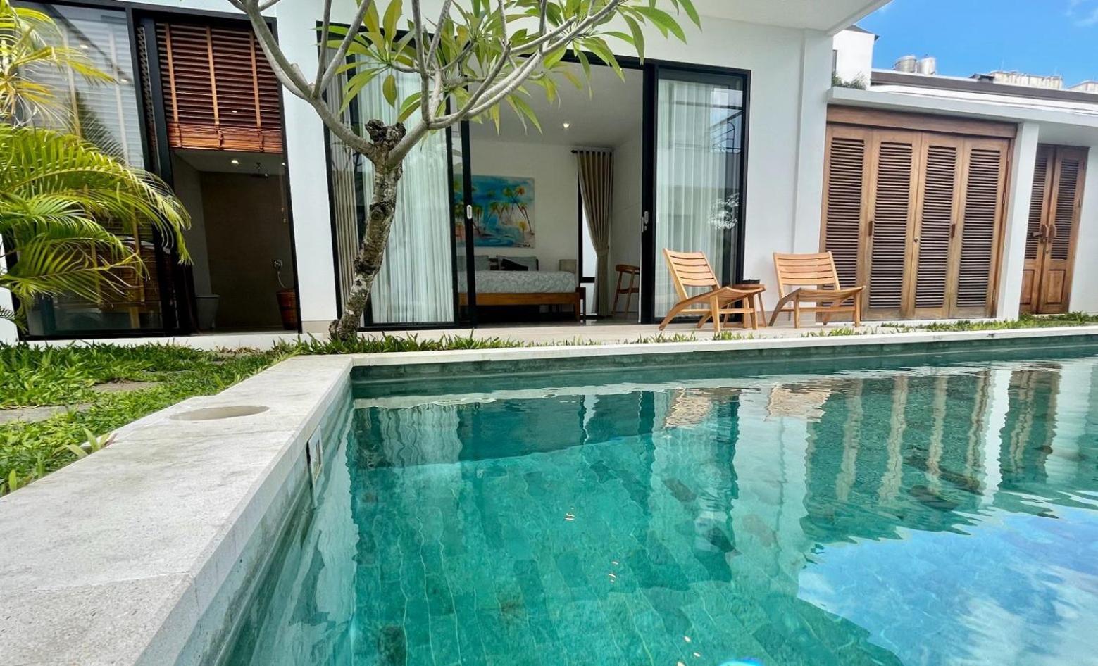 New In The Center Of & Kuta
