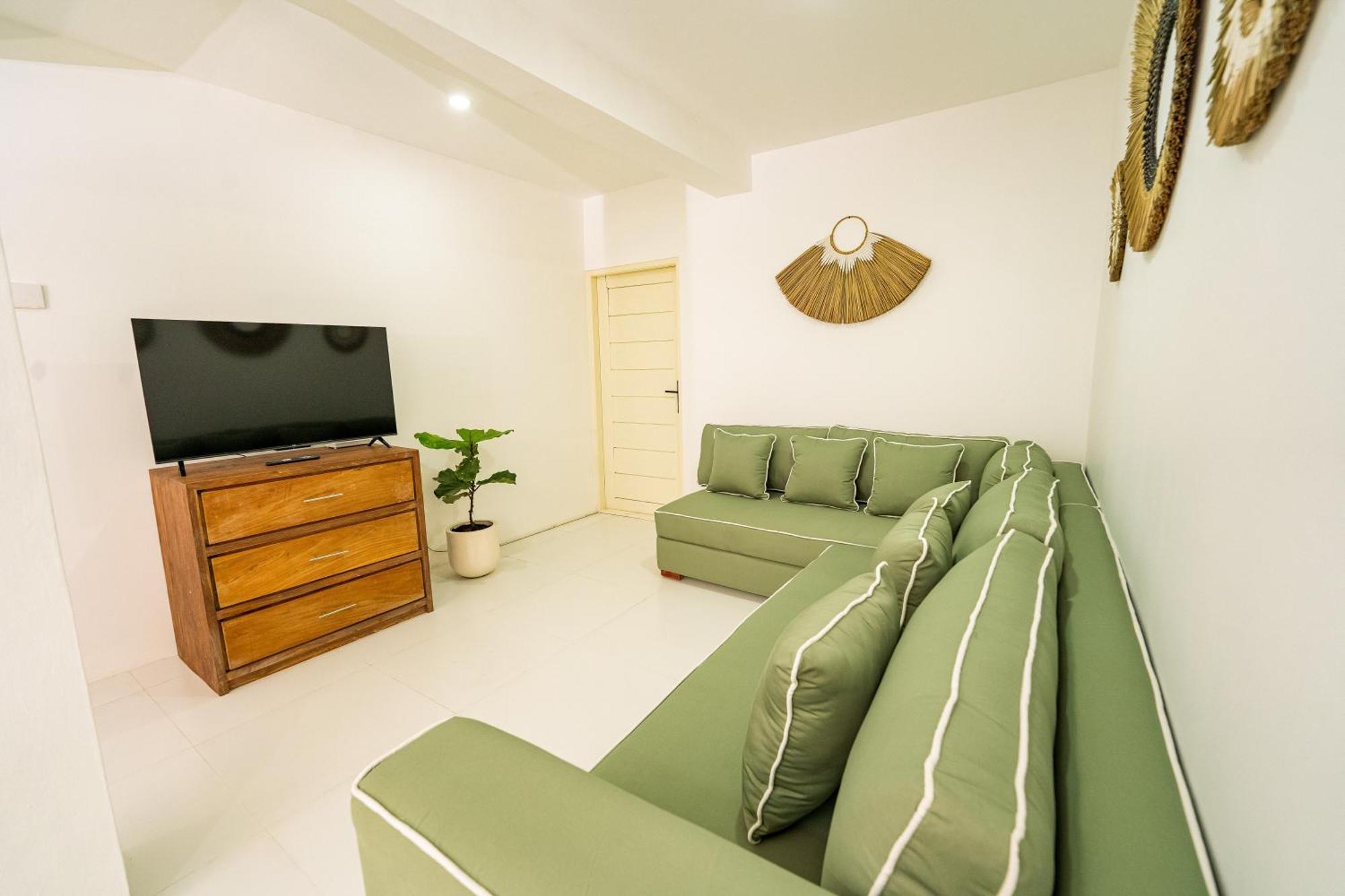 Villa Spacious 3 Bedroom With Private Pool And Billiards *