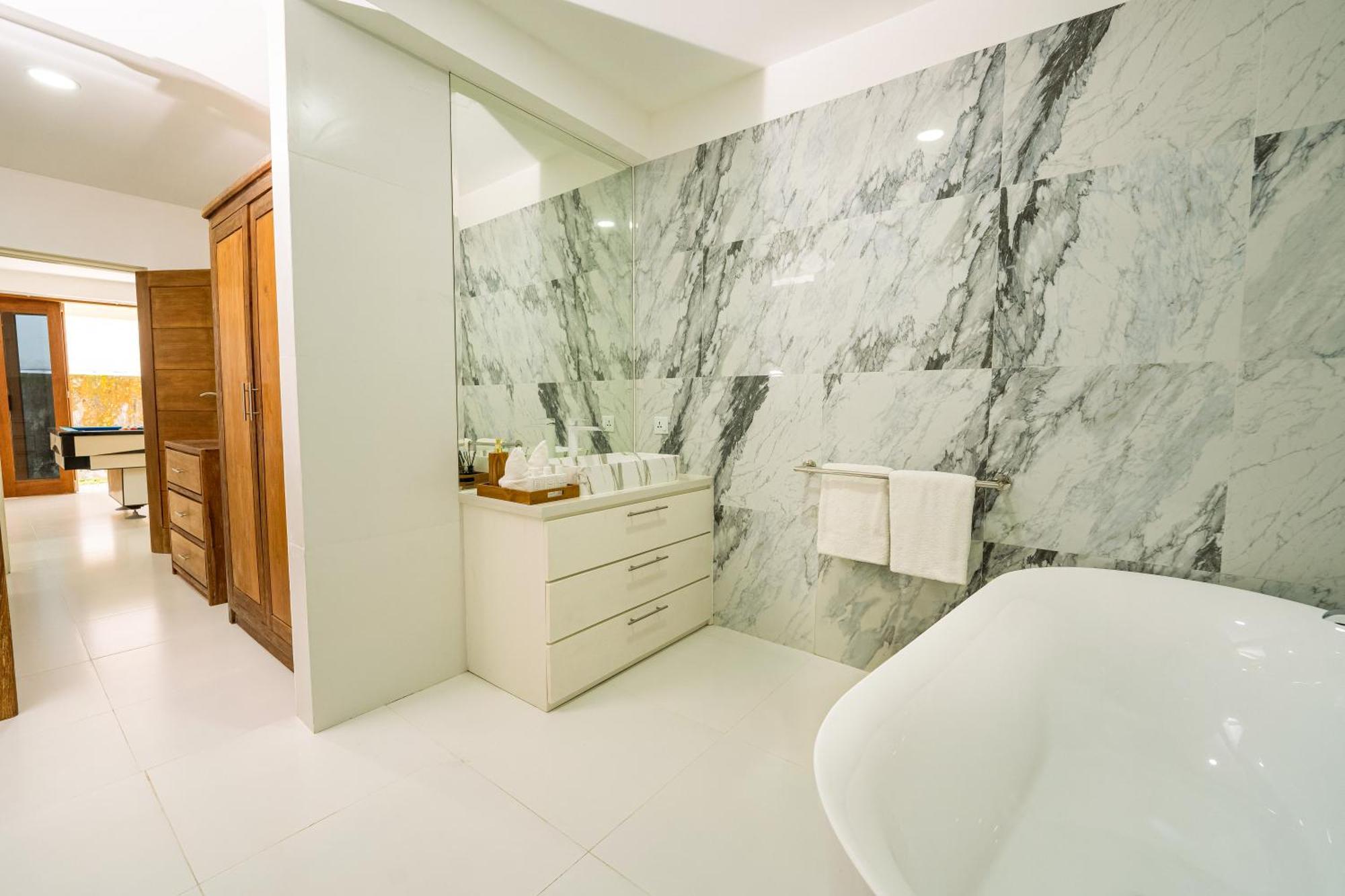 Villa Spacious 3 Bedroom With Private Pool And Billiards Seminyak (Bali)