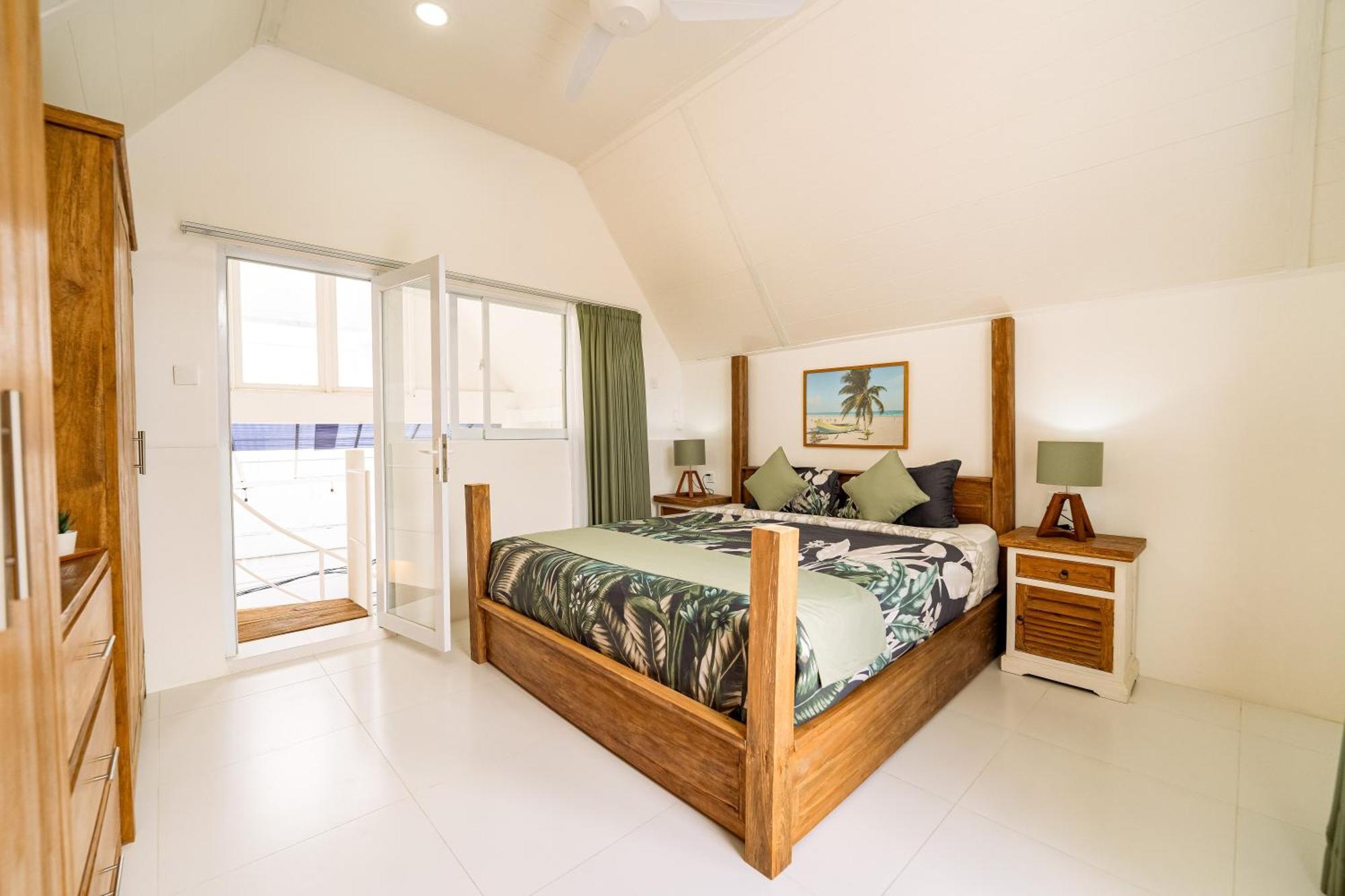 Villa Spacious 3 Bedroom With Private Pool And Billiards Seminyak (Bali)