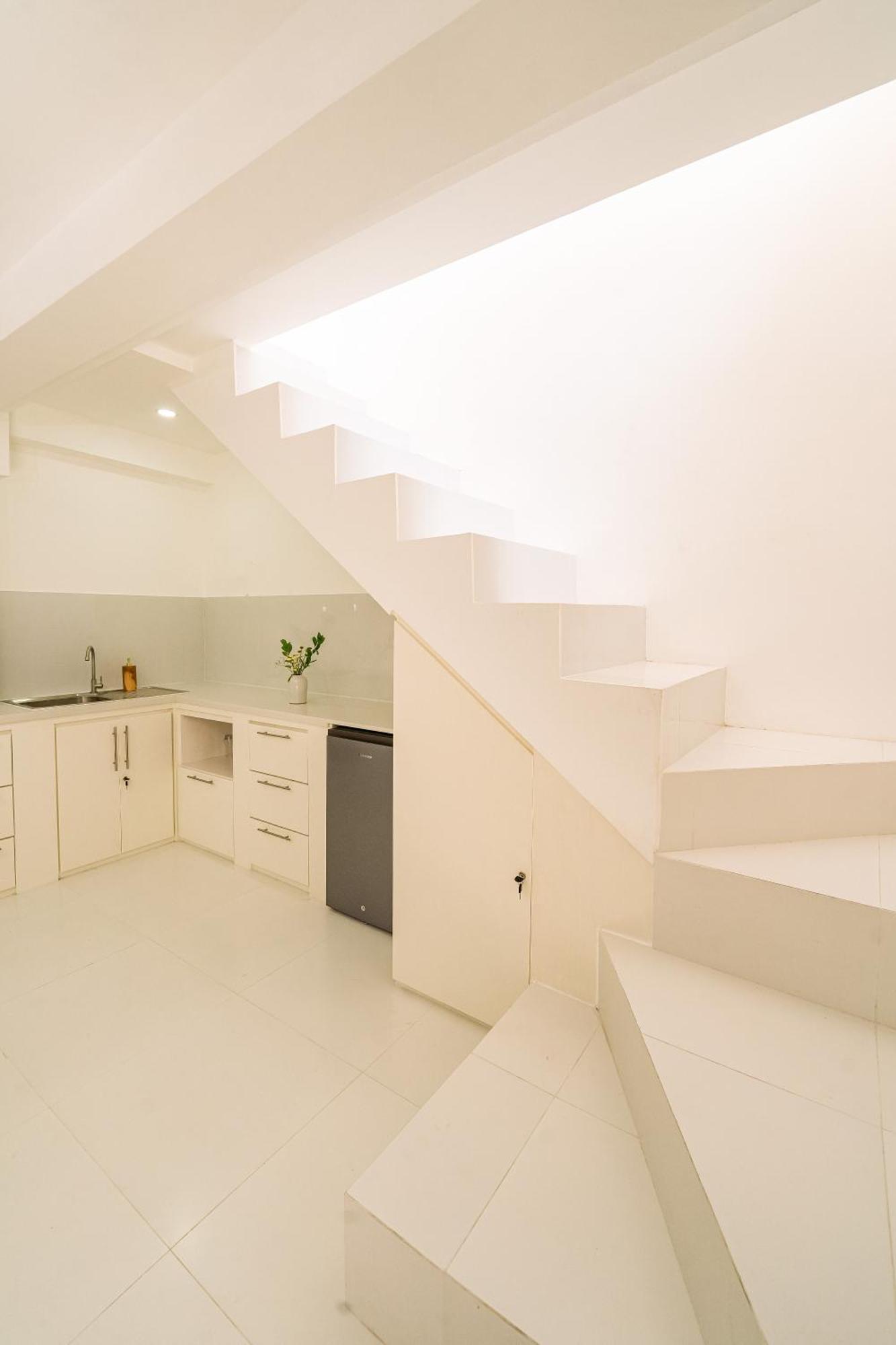 Spacious 3 Bedroom With Private Pool And Billiards Seminyak (Bali)