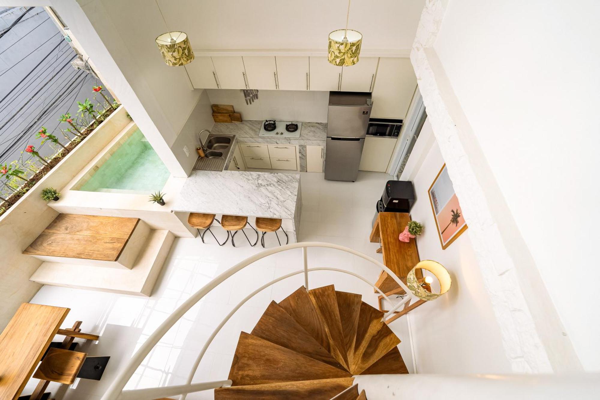 Spacious 3 Bedroom With Private Pool And Billiards * Seminyak (Bali)