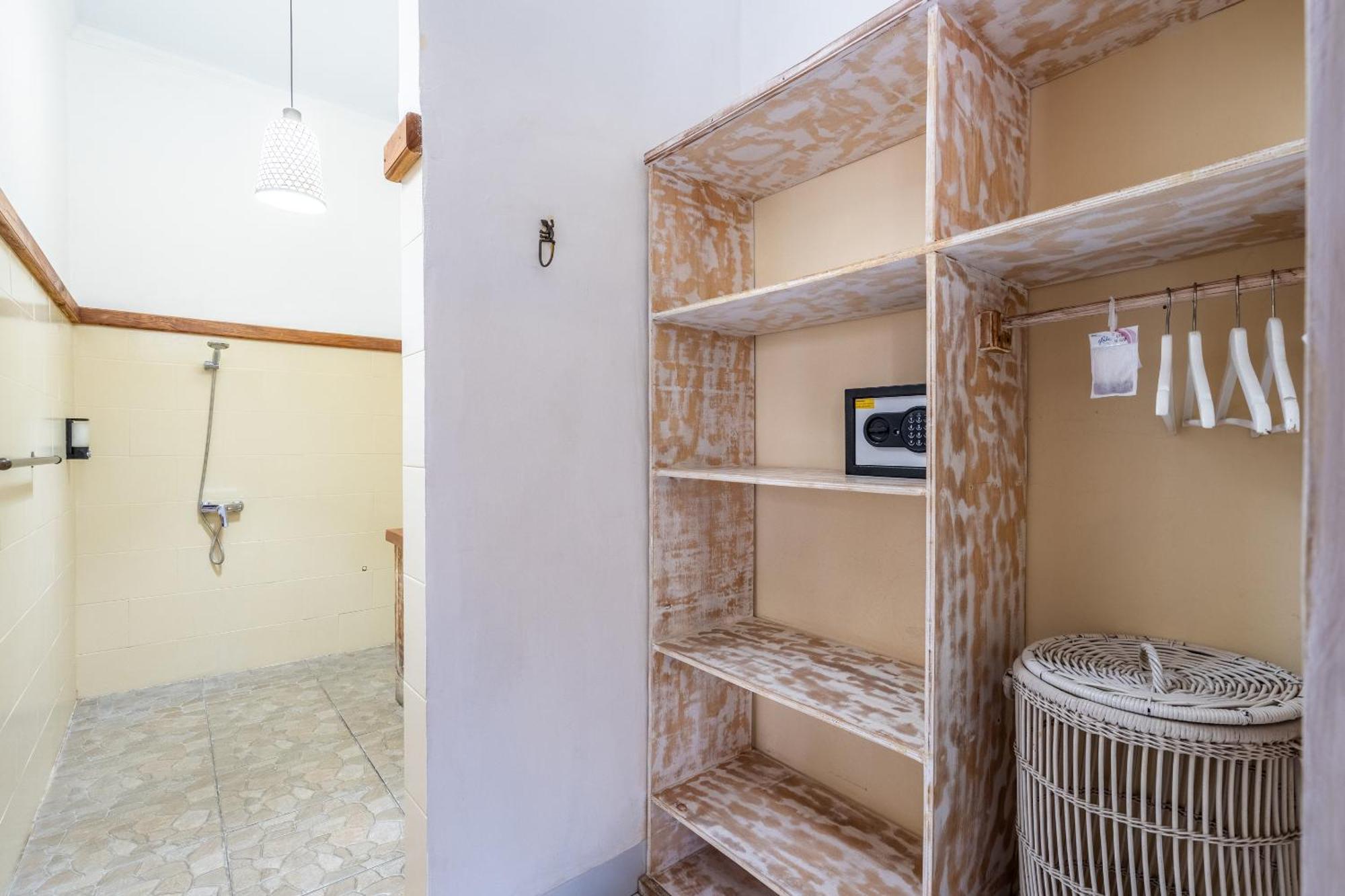 3-bedroom Near Kudeta - Oberoi Street By Ibali Management *