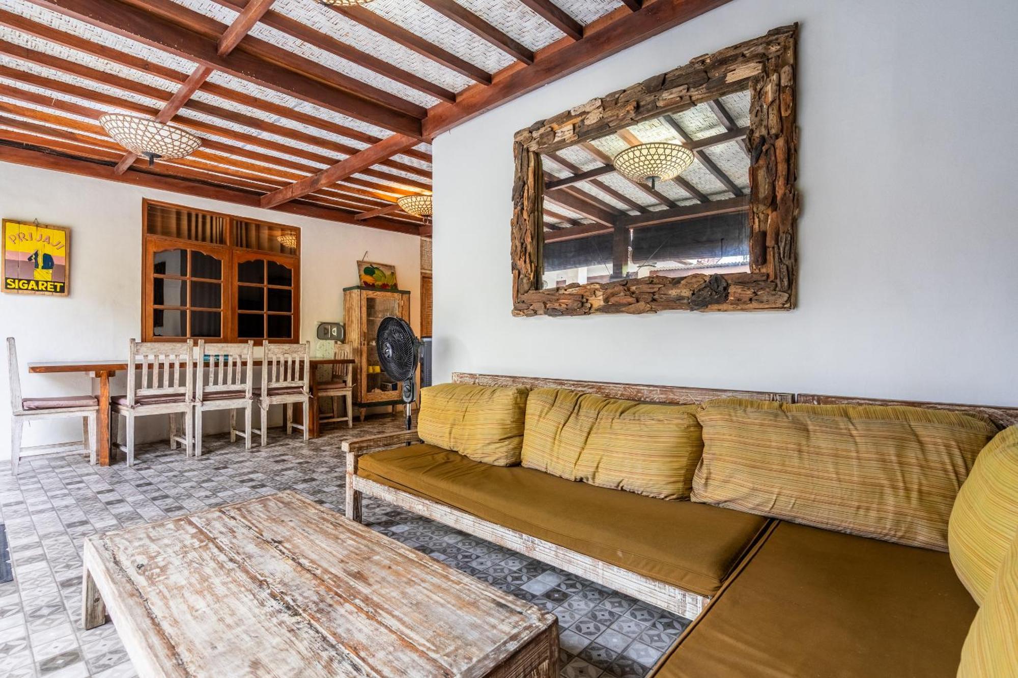 3-bedroom Near Kudeta - Oberoi Street By Ibali Management Villa *