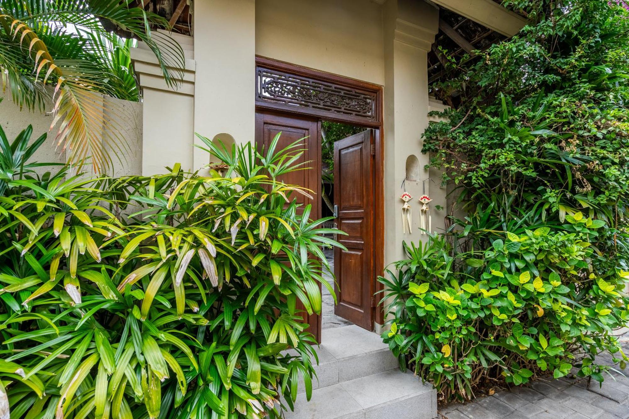 3-bedroom Near Kudeta - Oberoi Street By Ibali Management Villa *