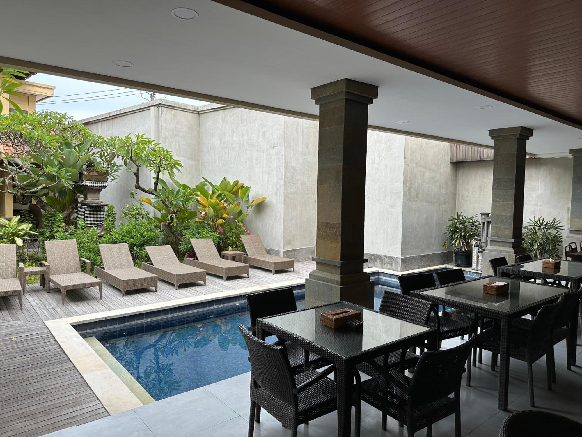 Hotel Bunga Seminyak (Bali)